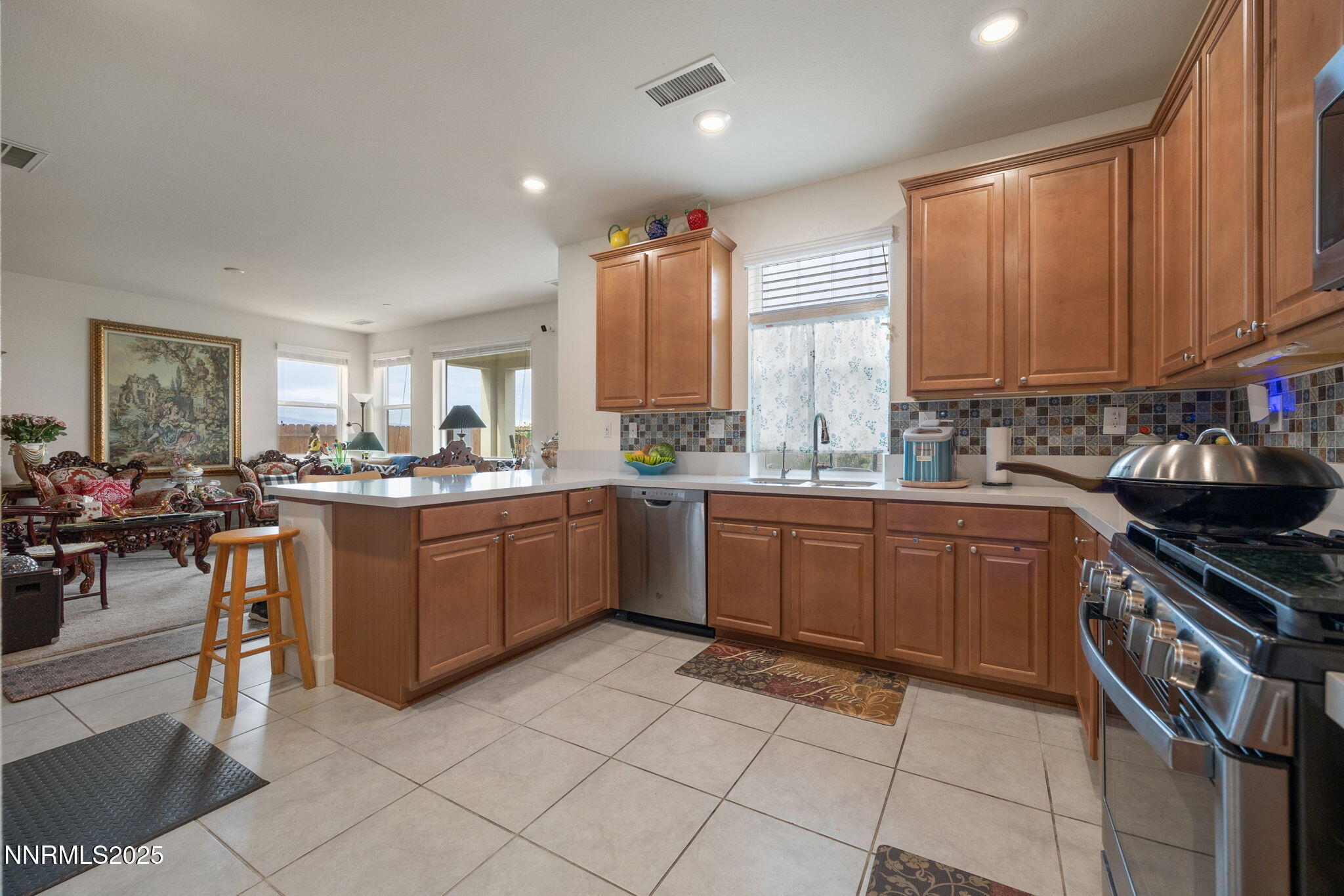 3215 Pantheon Drive Property Photo 9