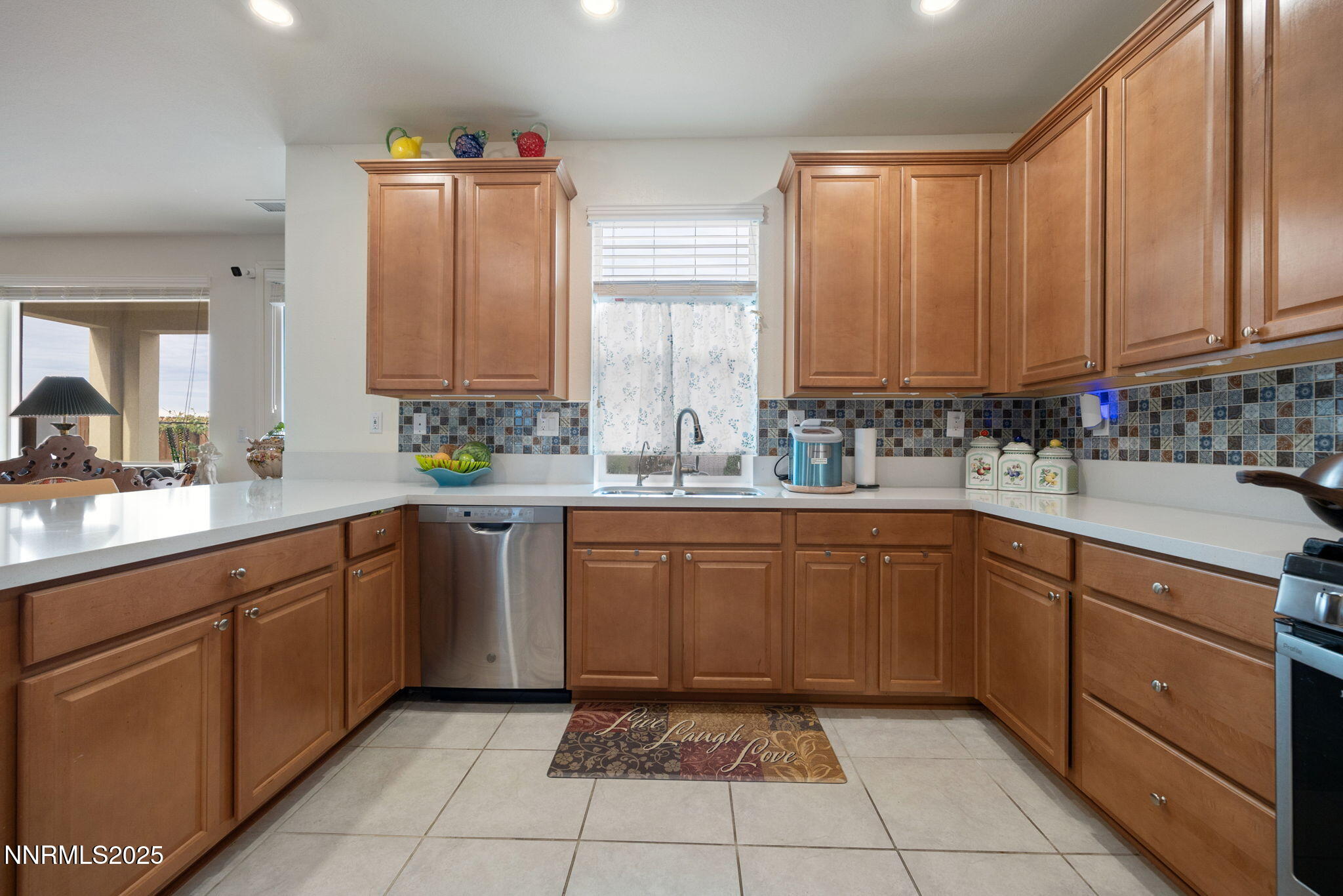 3215 Pantheon Drive Property Photo 10