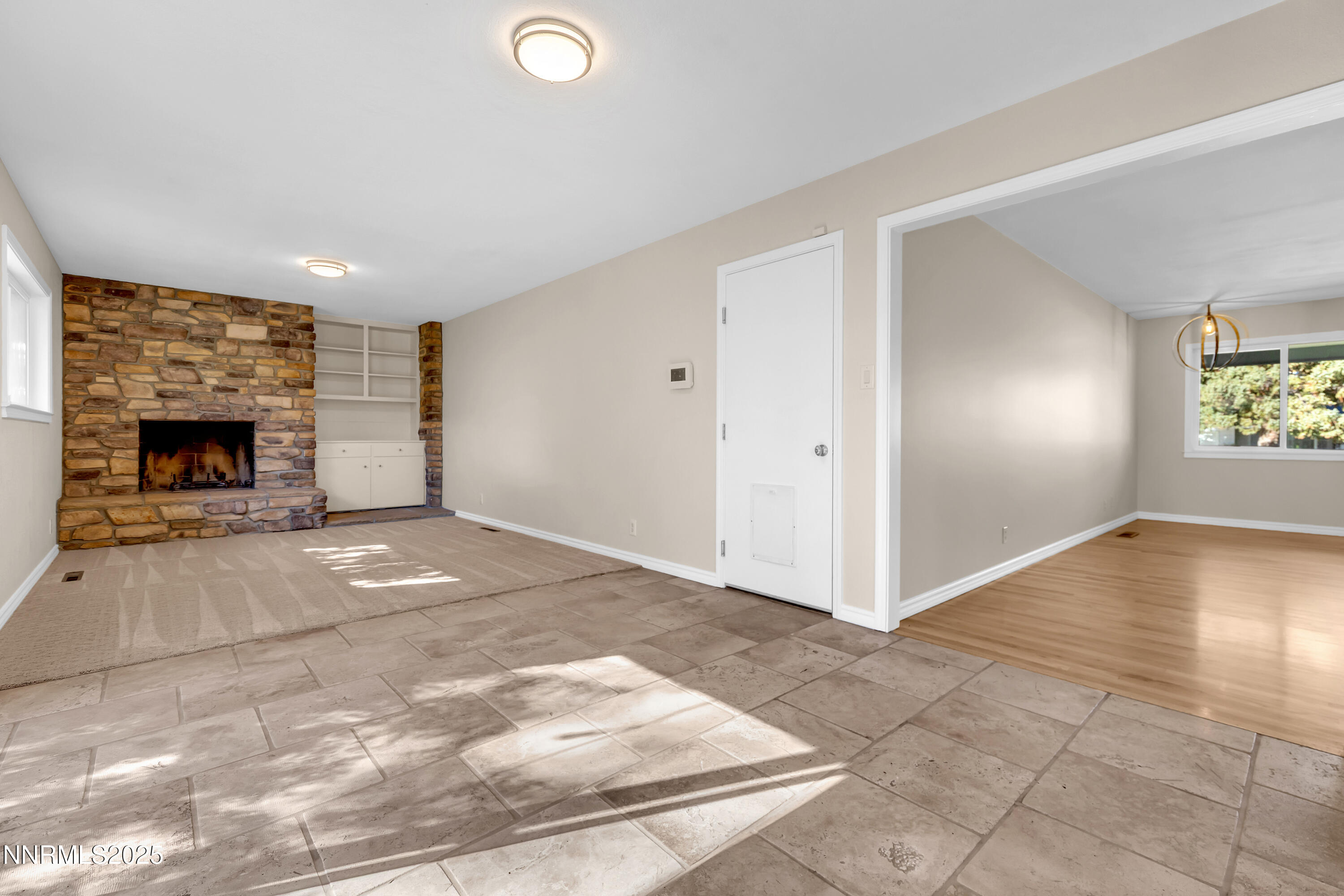 1020 Pineridge Drive Property Photo 9