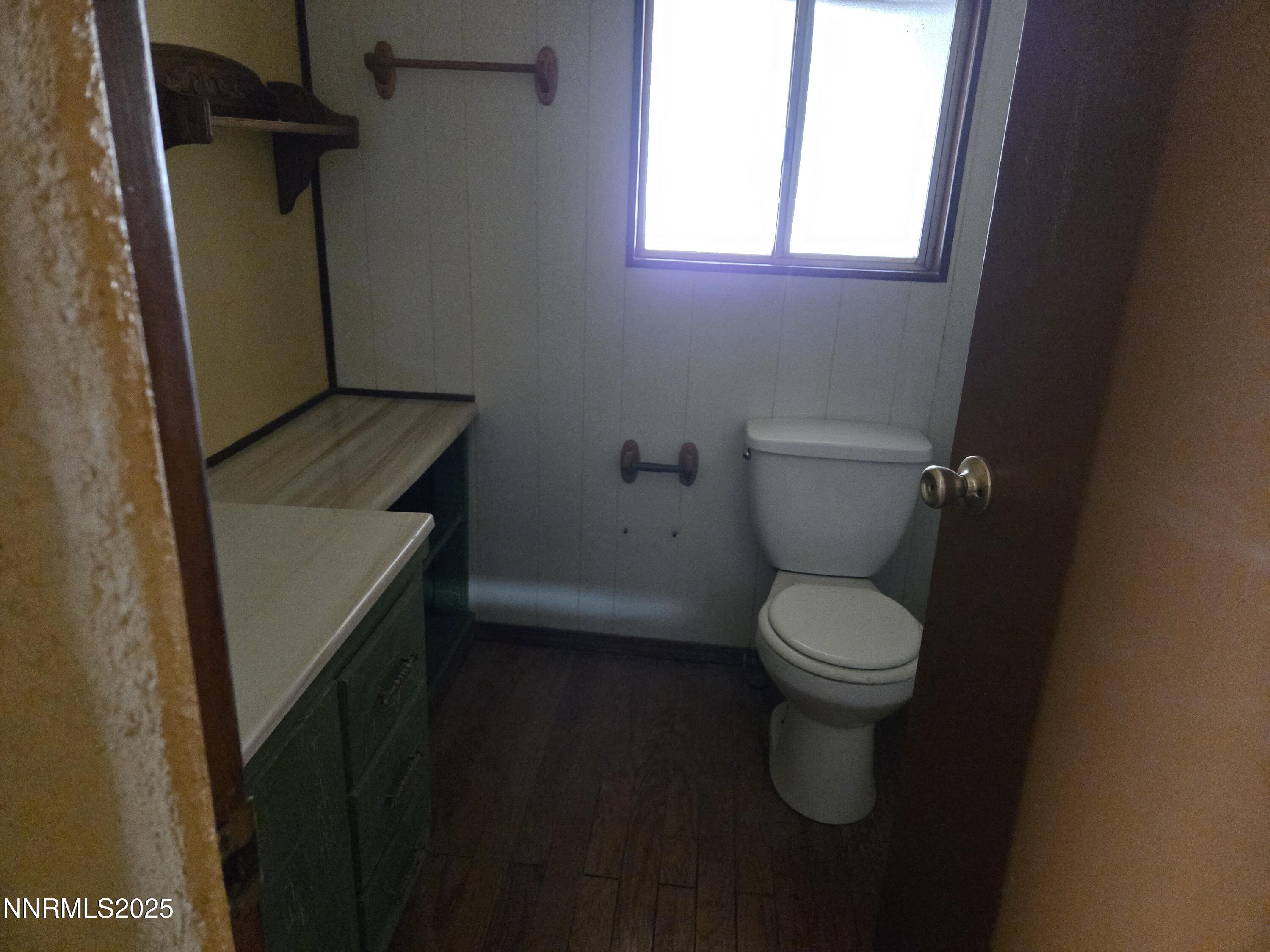 14 Yermo Property Photo 3