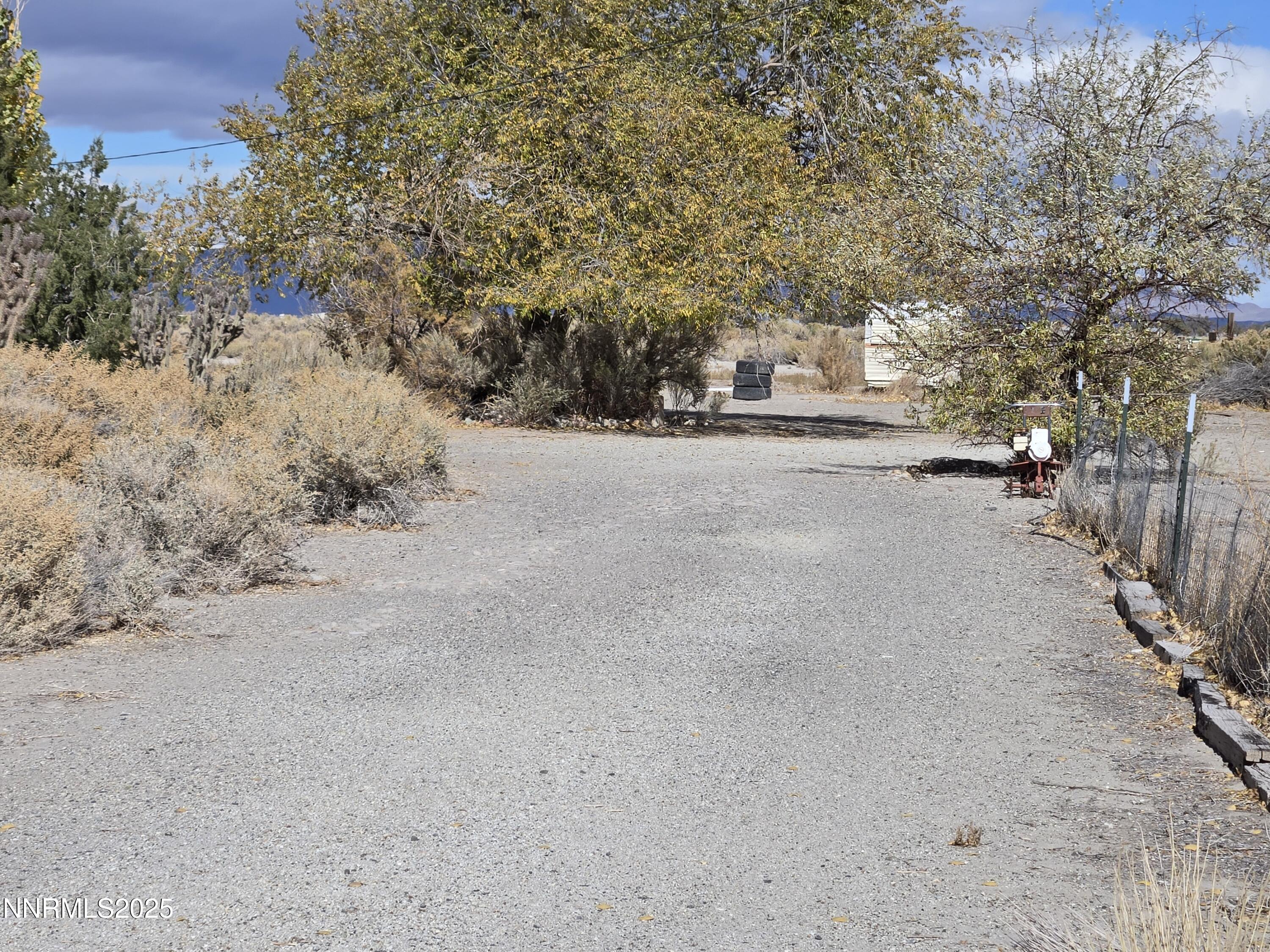 14 Yermo Property Photo 5