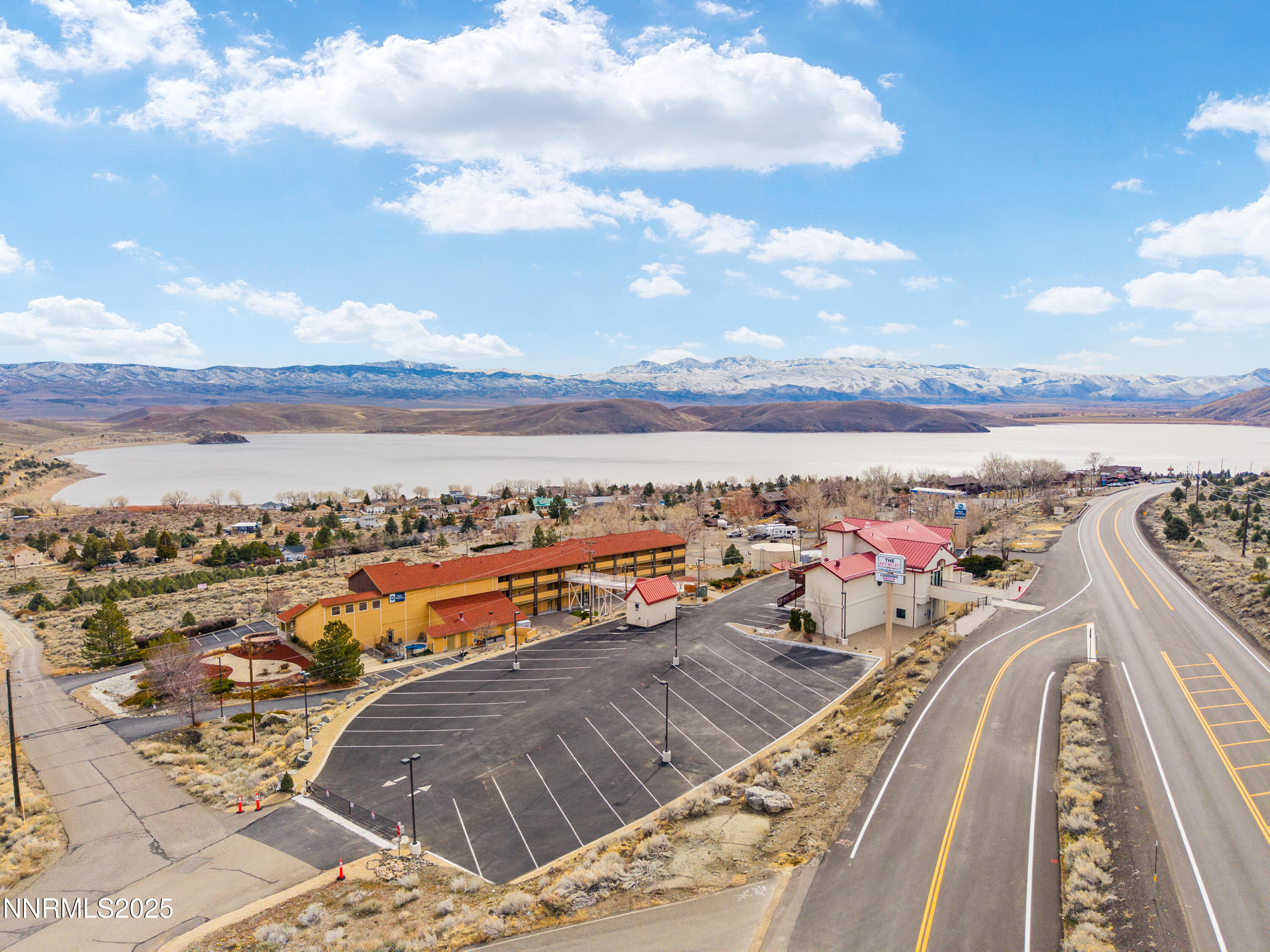 1929 Us-395 Property Photo 4