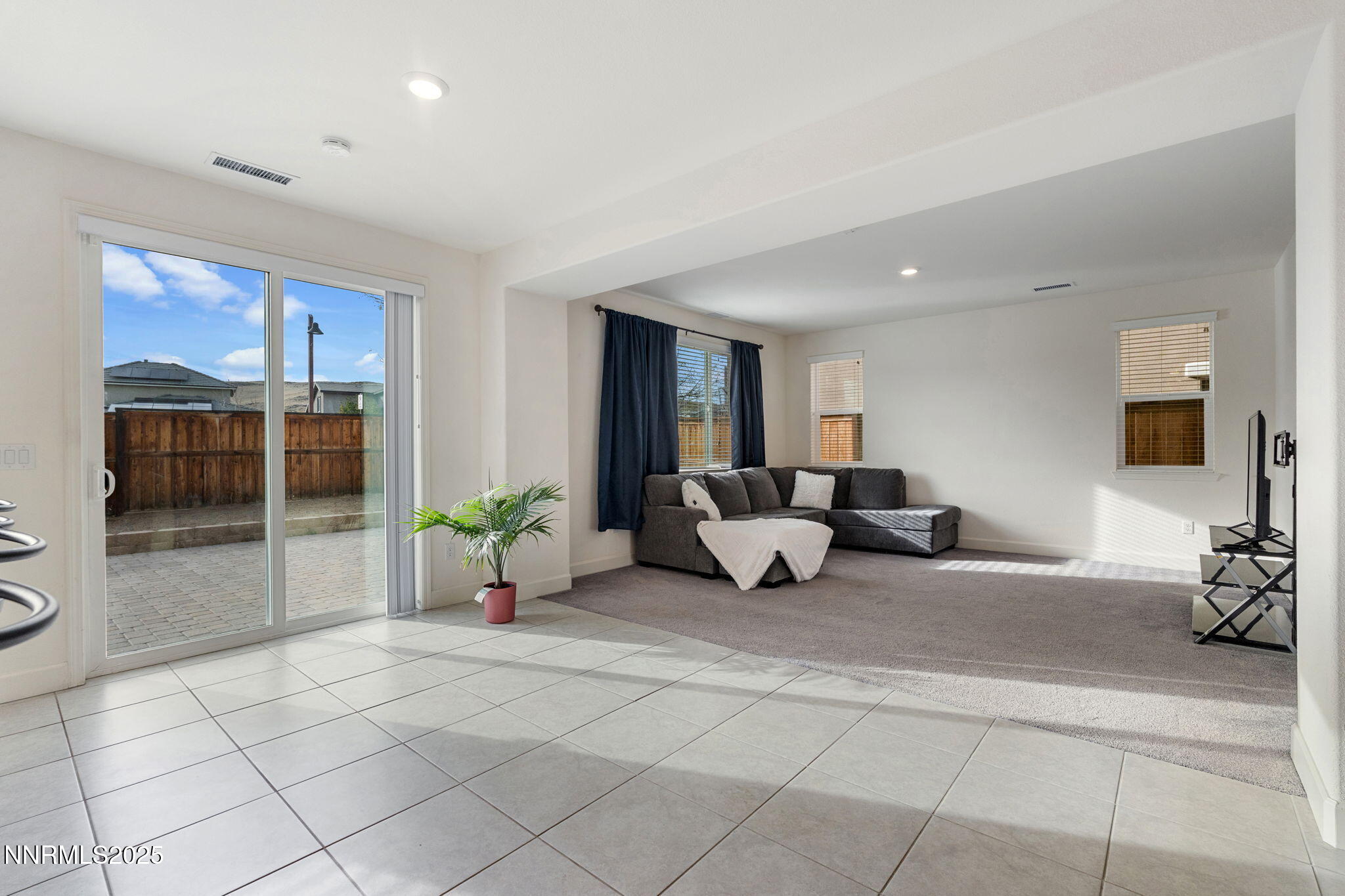 6103 Shining Sunset Drive Property Photo 7