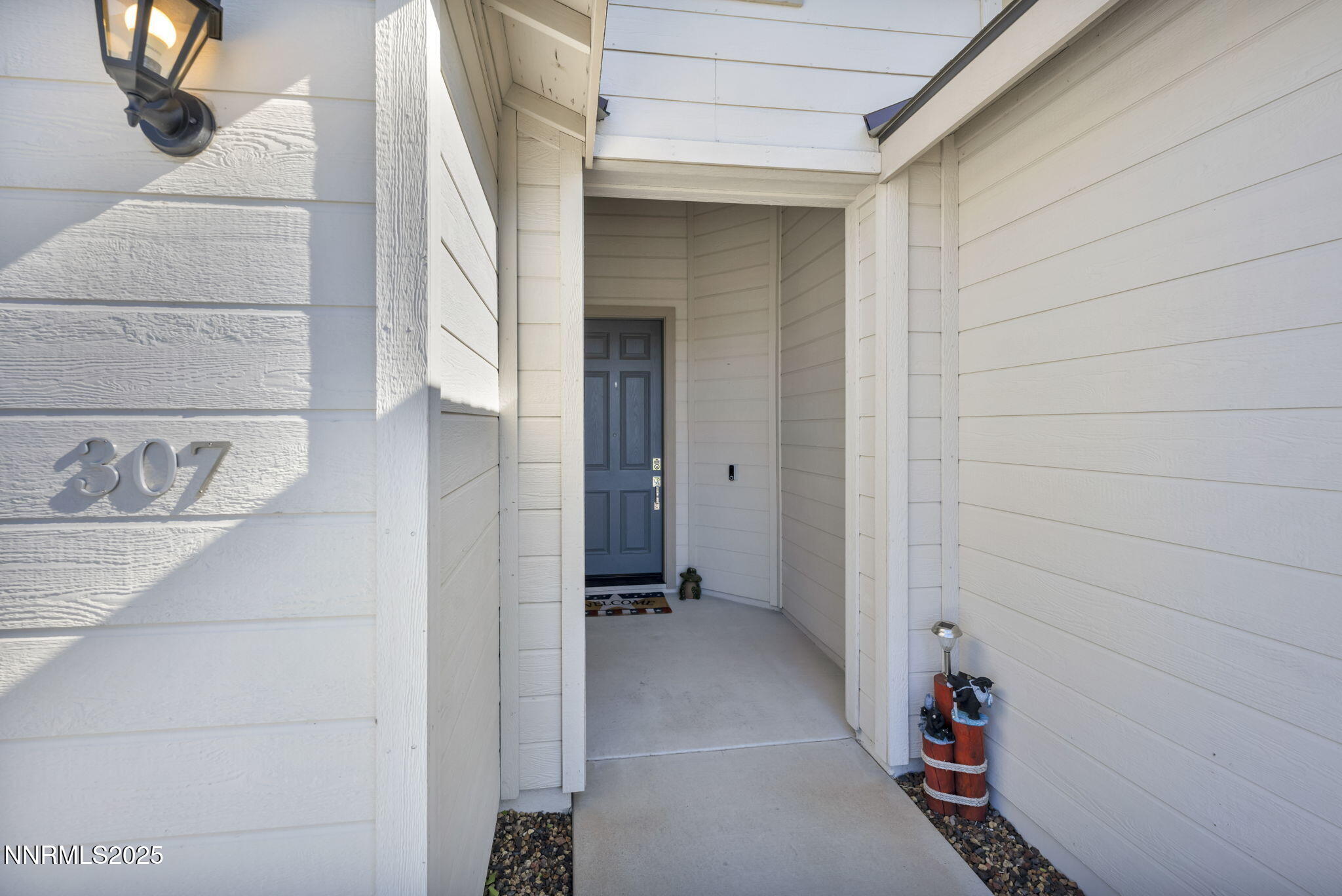 307 Granite Court Property Photo 4