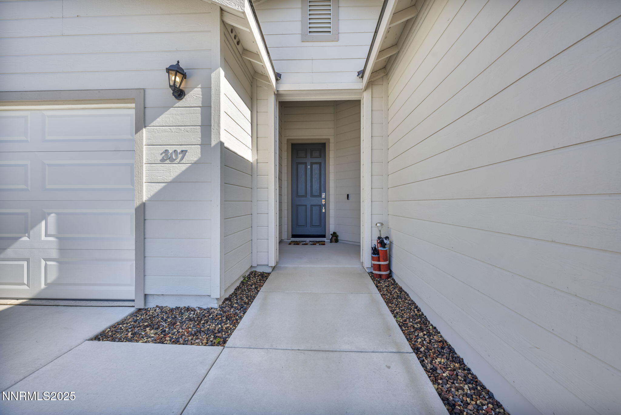 307 Granite Court Property Photo 8