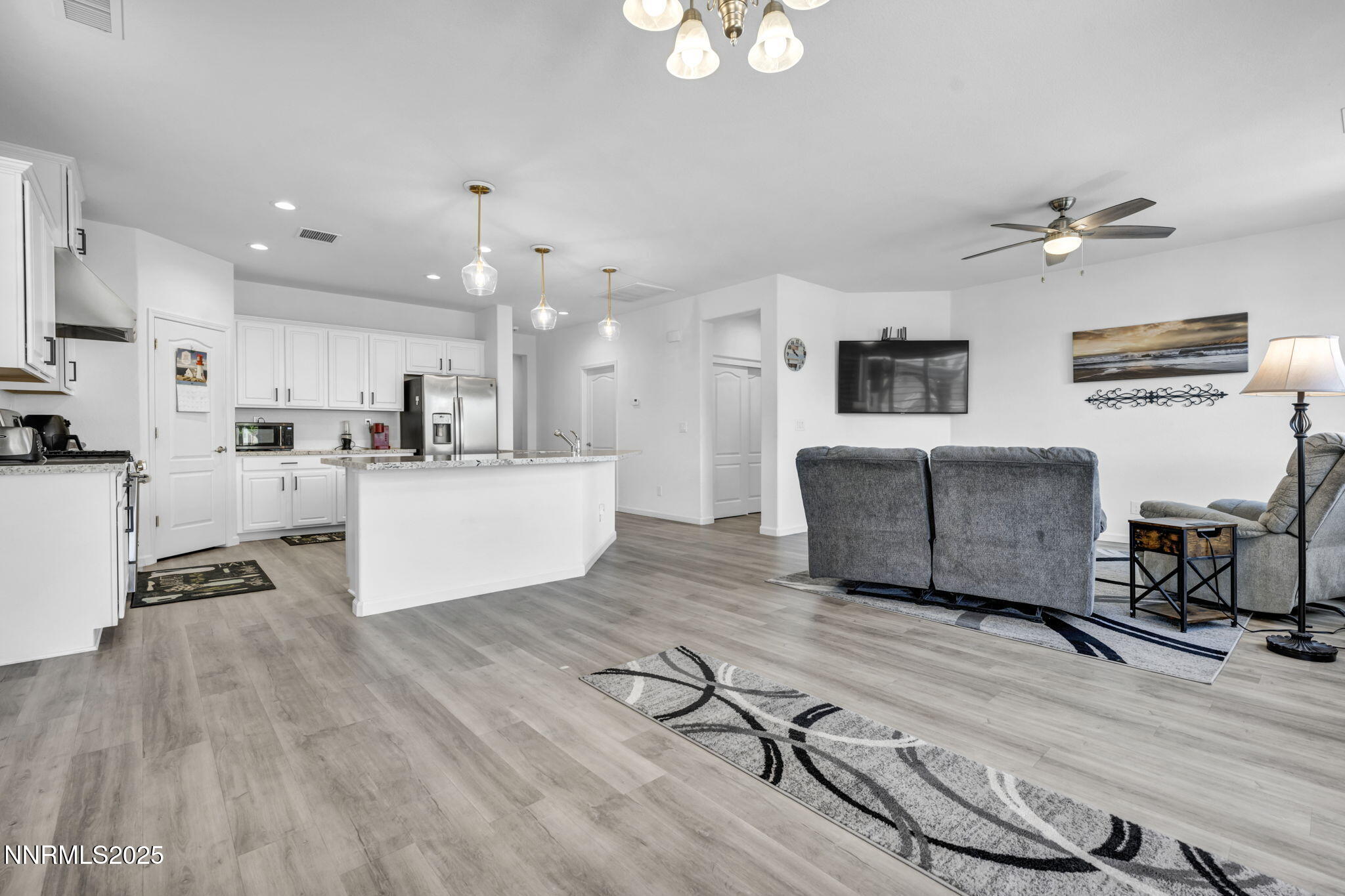 307 Granite Court Property Photo 42