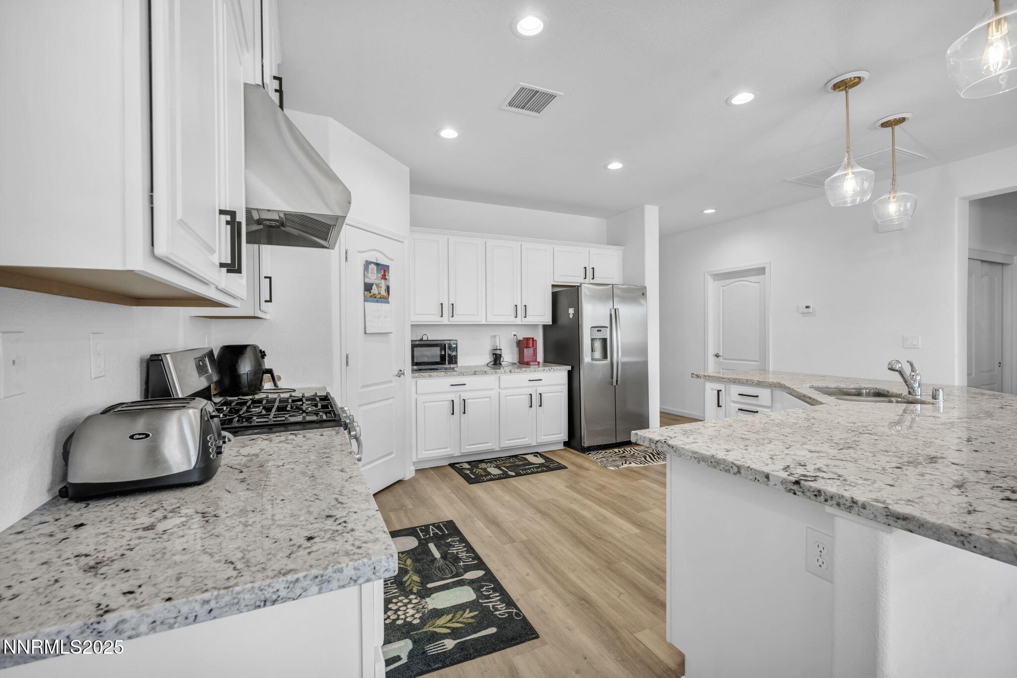 307 Granite Court Property Photo 48