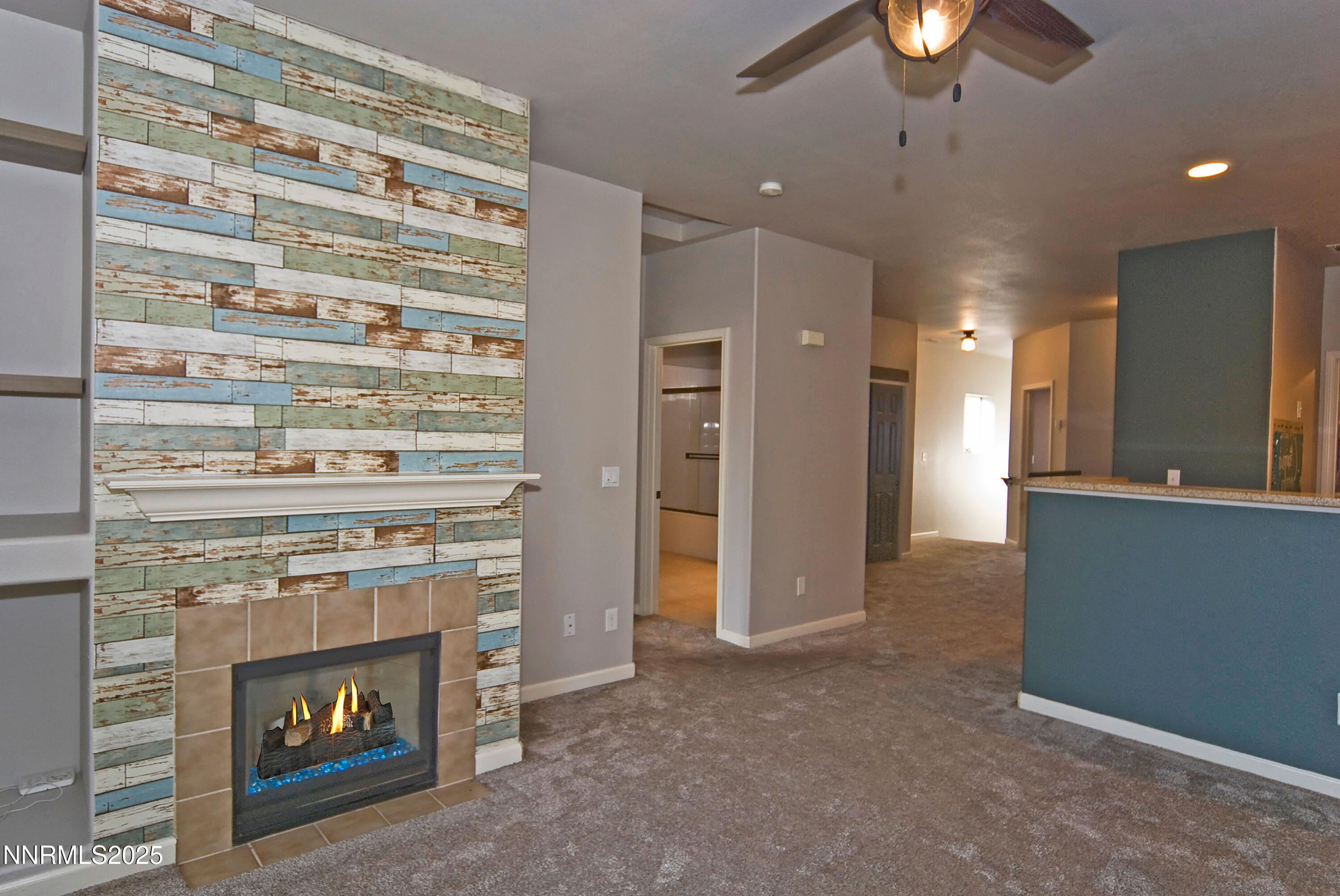 900 S Meadows Parkway 3522 Property Photo 4