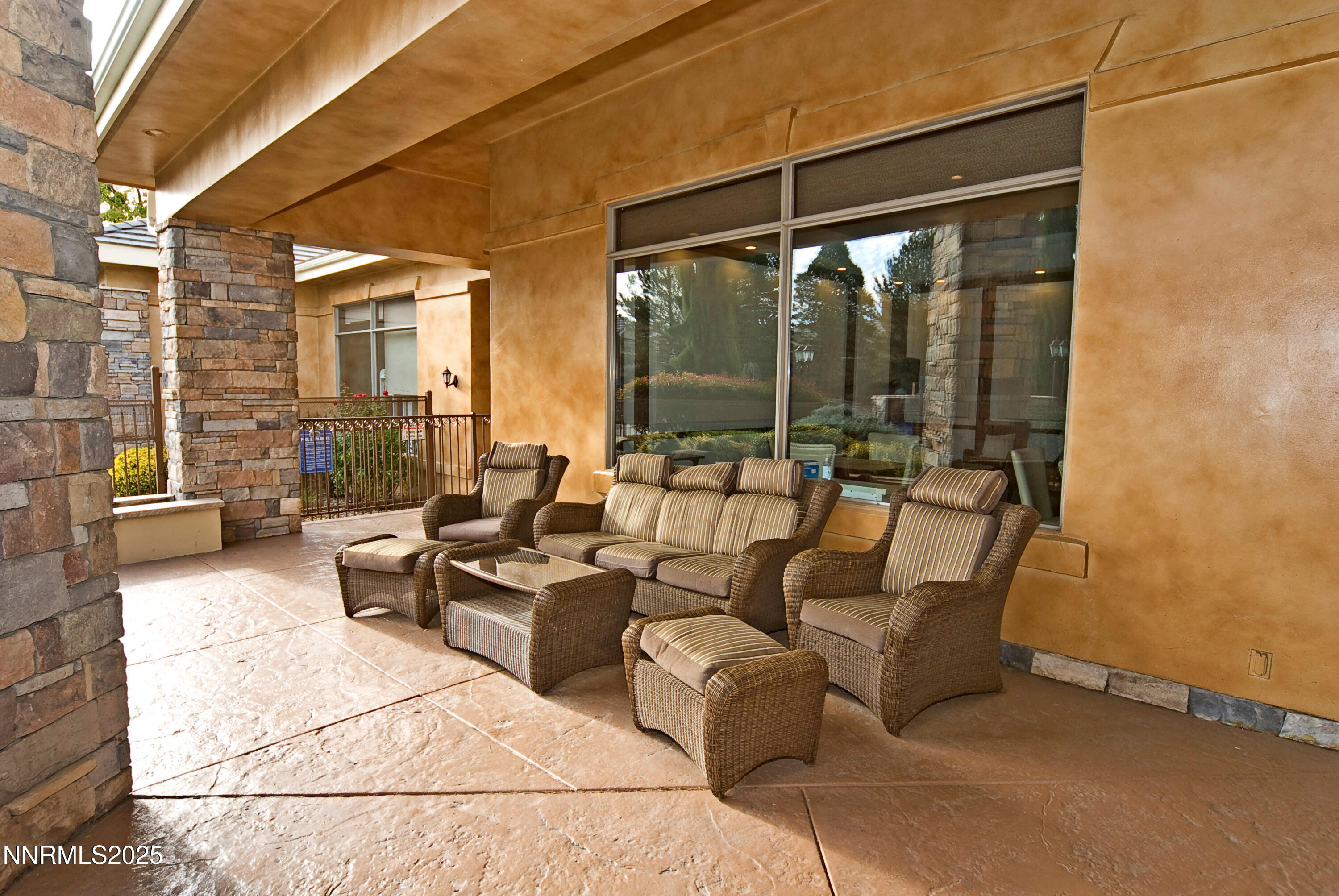 900 S Meadows Parkway 3522 Property Photo 14