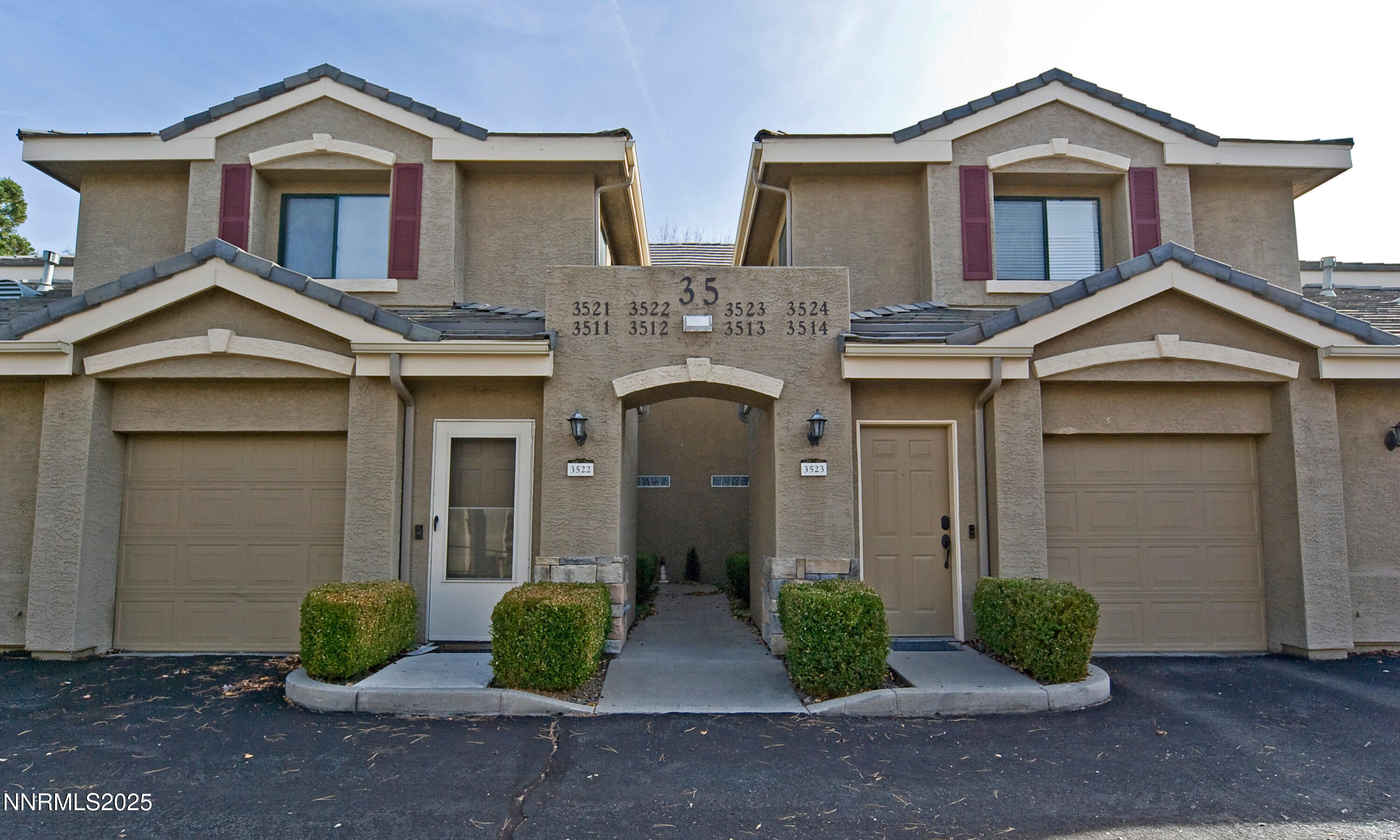 900 S Meadows Parkway 3522 Property Photo 24