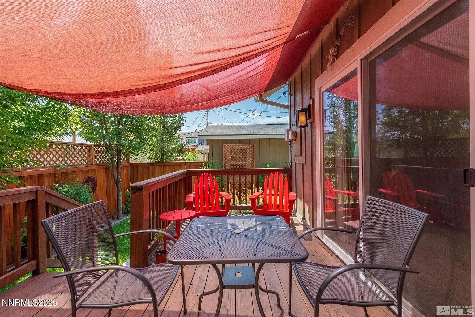 60 Caliente Street Property Photo 6
