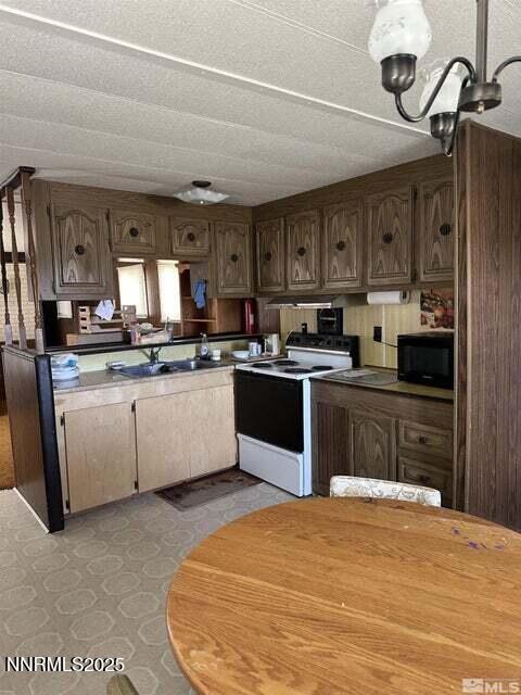 540 Sage Heights Road Property Photo 3
