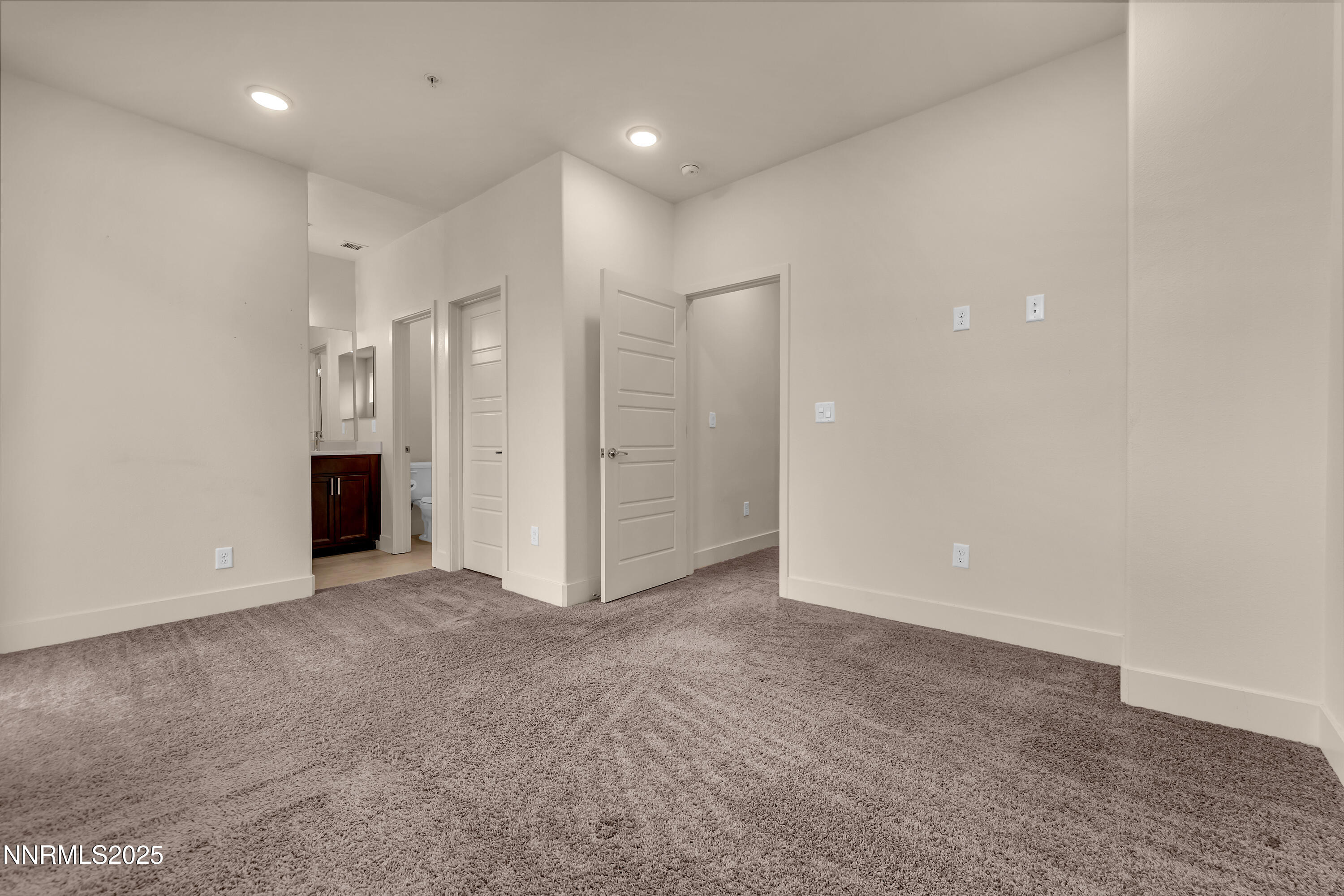 2562 River Hatchling Lane Property Photo 13