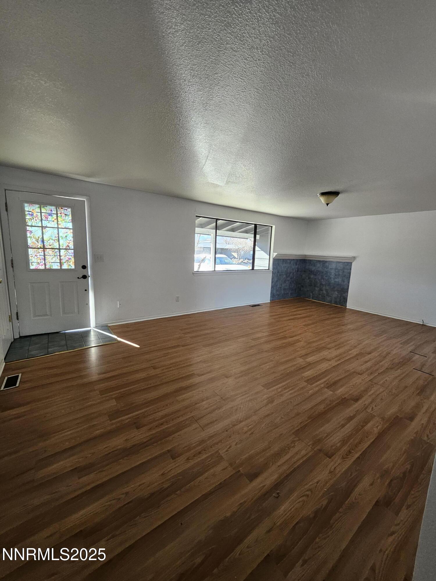 1312 Jobs Peak Drive Property Photo 6