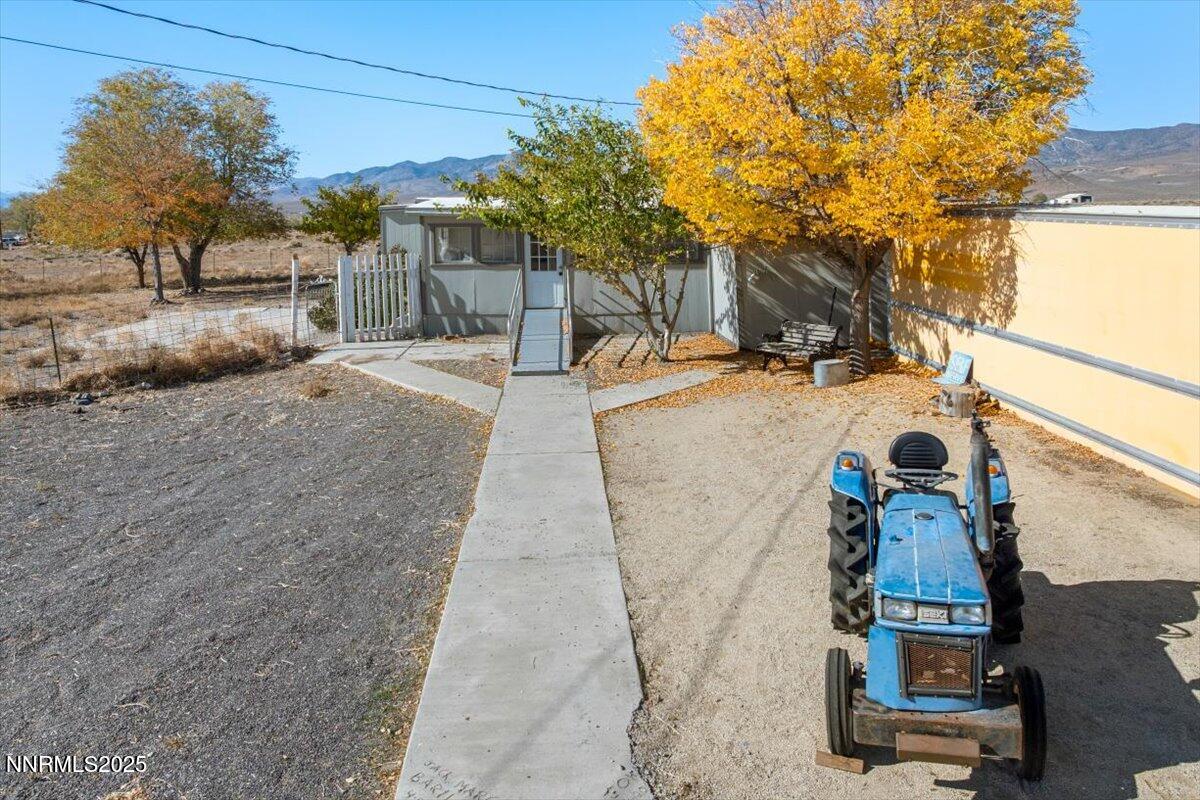 9320 Iroquois Trail Property Photo 7