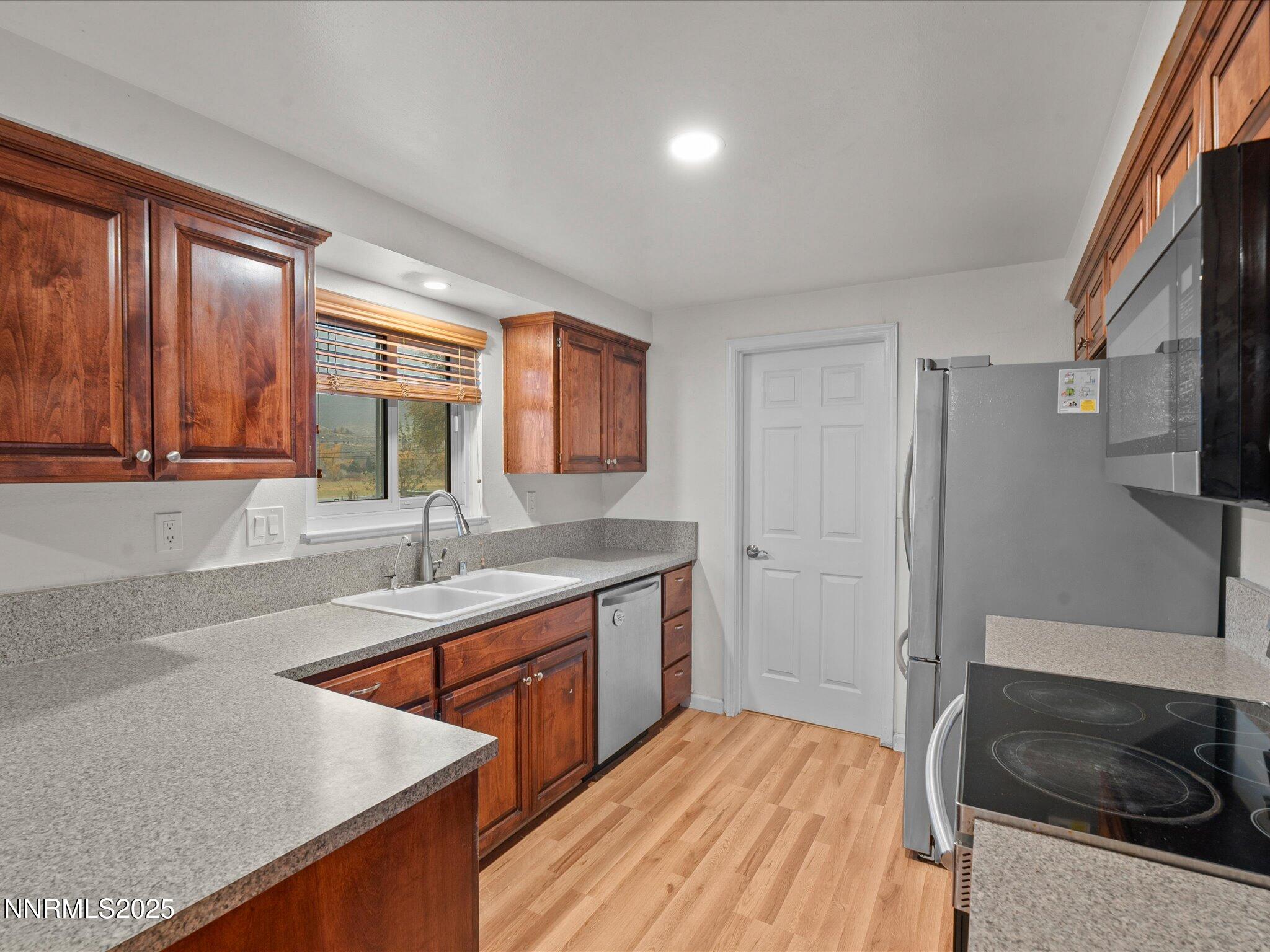 20890 Eaton Road Property Photo 10