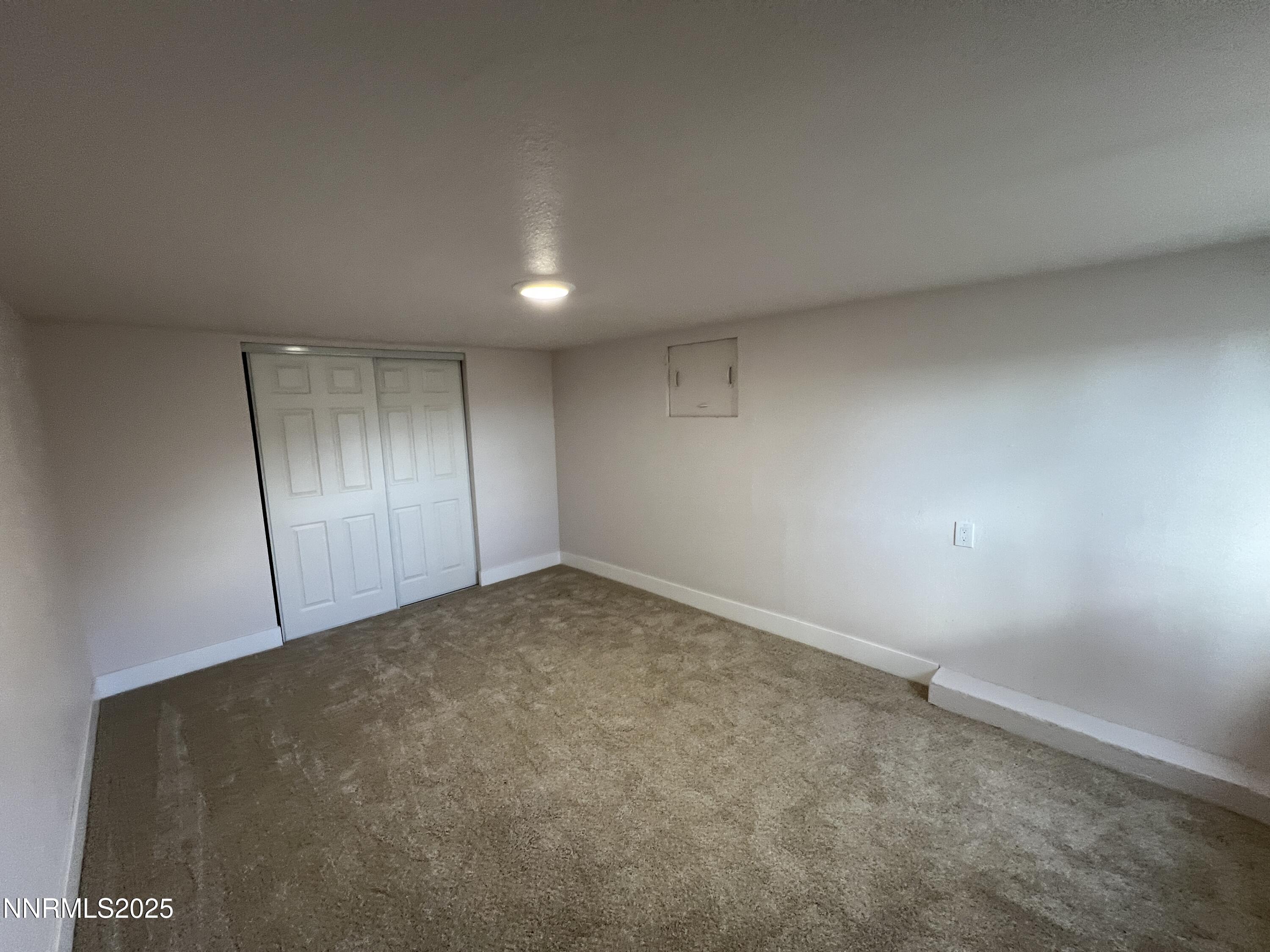 4955 Emery Drive Property Photo 6