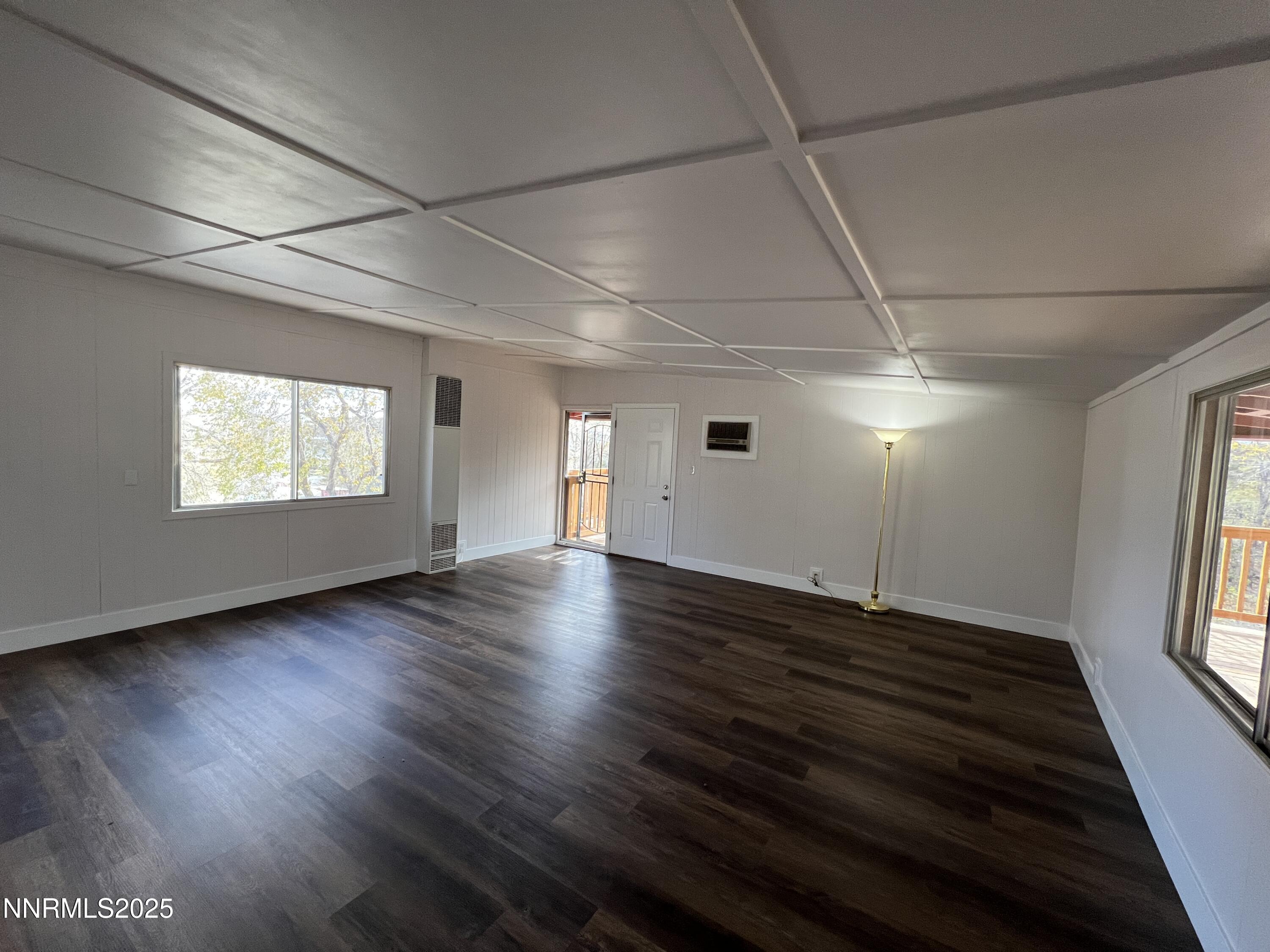 4955 Emery Drive Property Photo 7