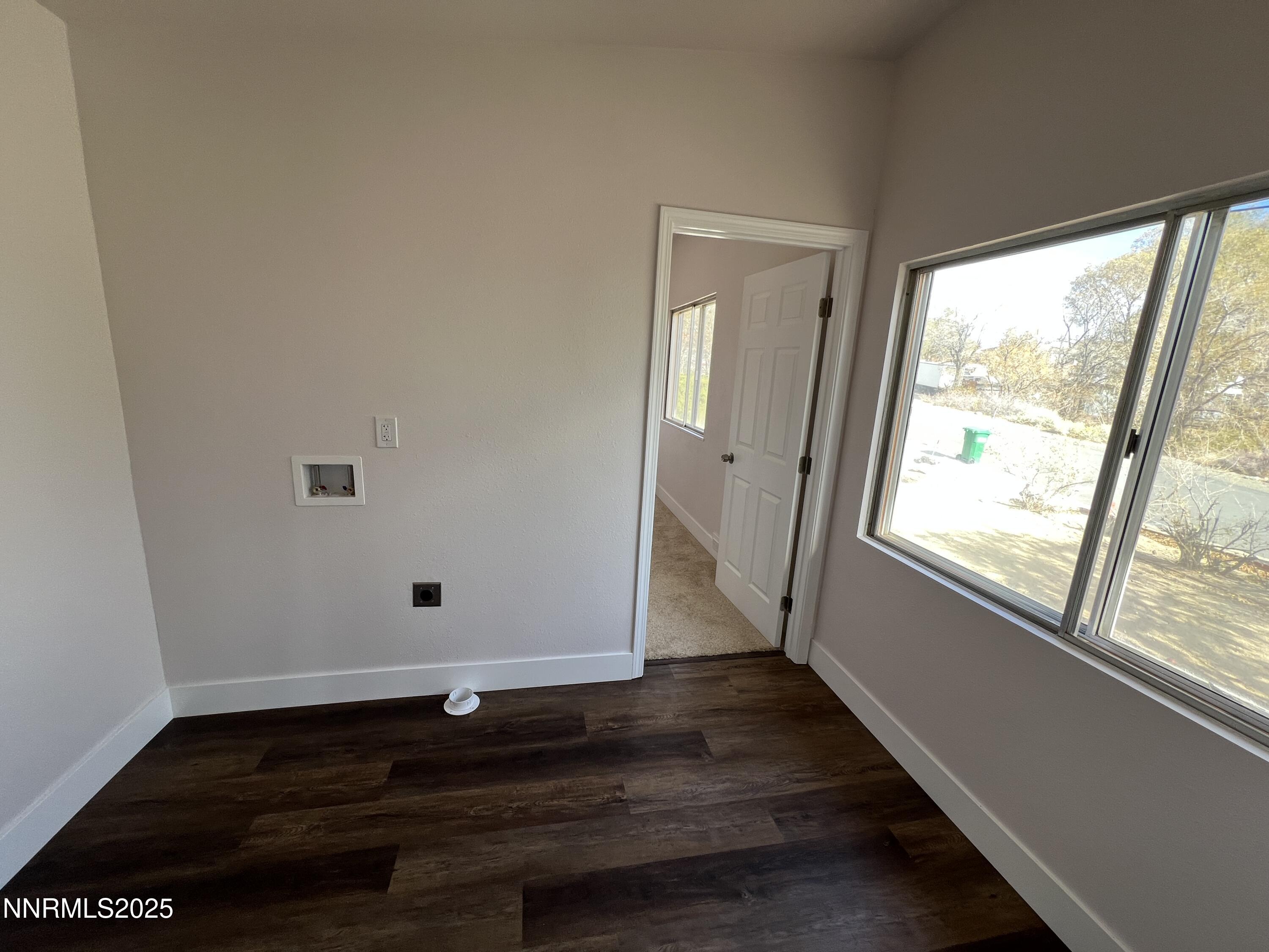 4955 Emery Drive Property Photo 11