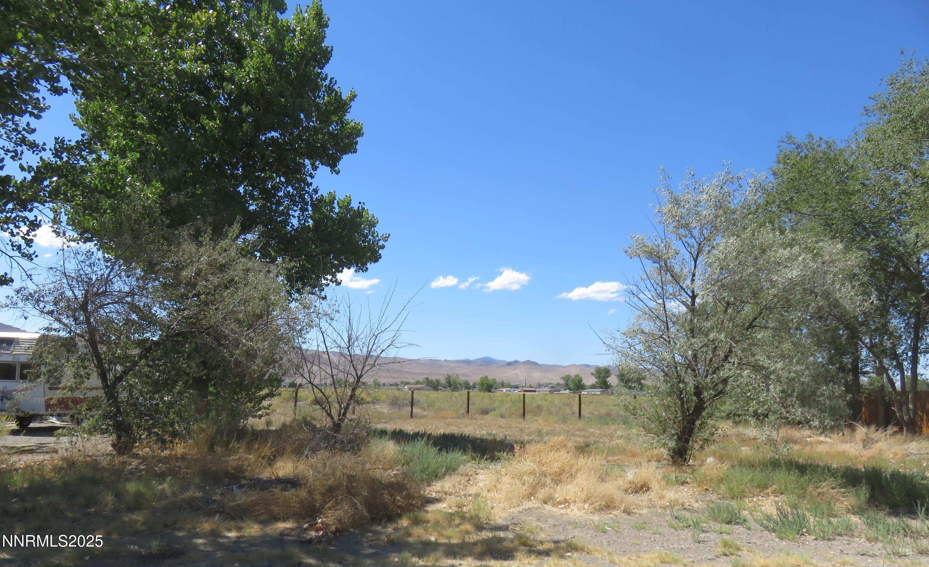 5 Pebble Beach Lane Property Photo 2