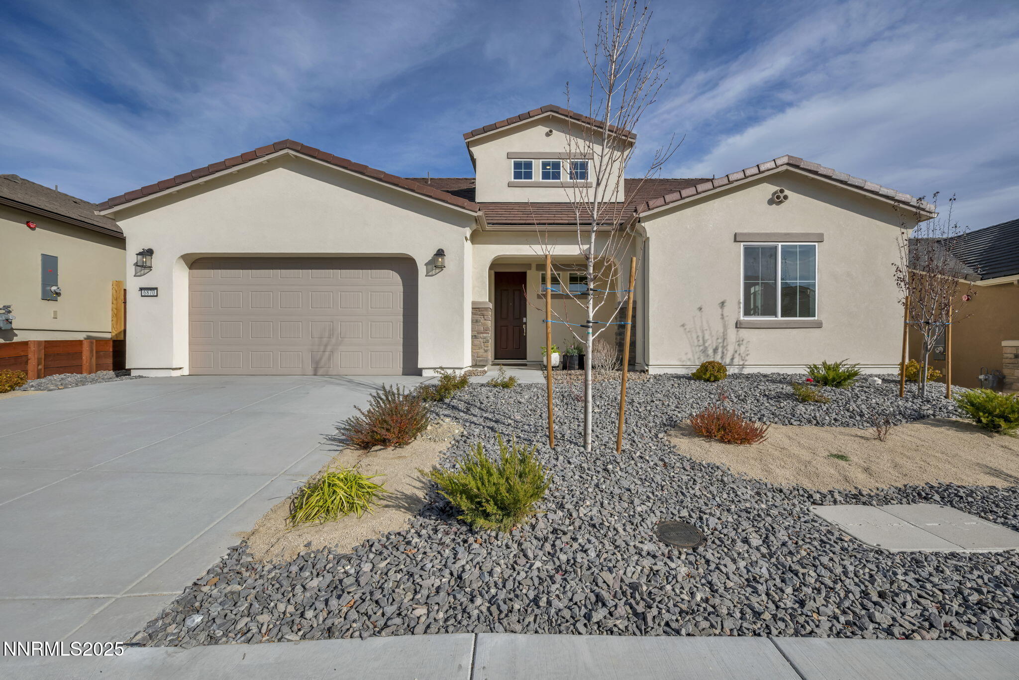 6870 Pilot Peak Road Property Photo 1