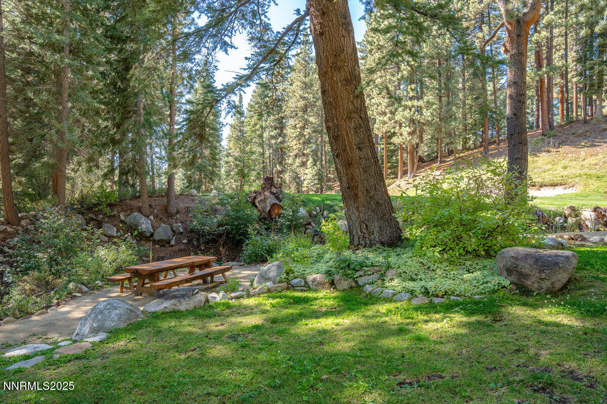 951 Divot Court Property Photo 33