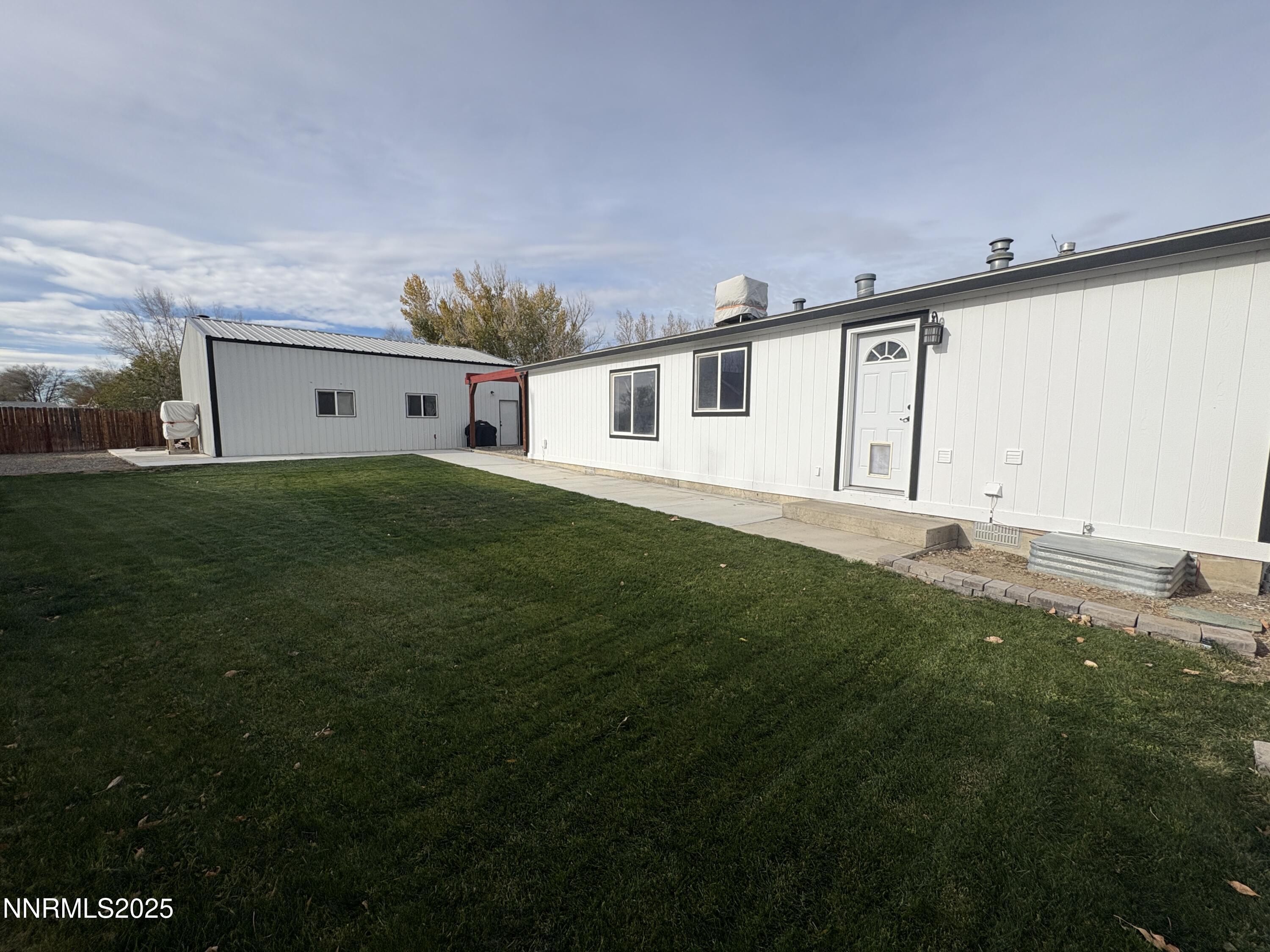 4260 Bonanza Circle Property Photo 2