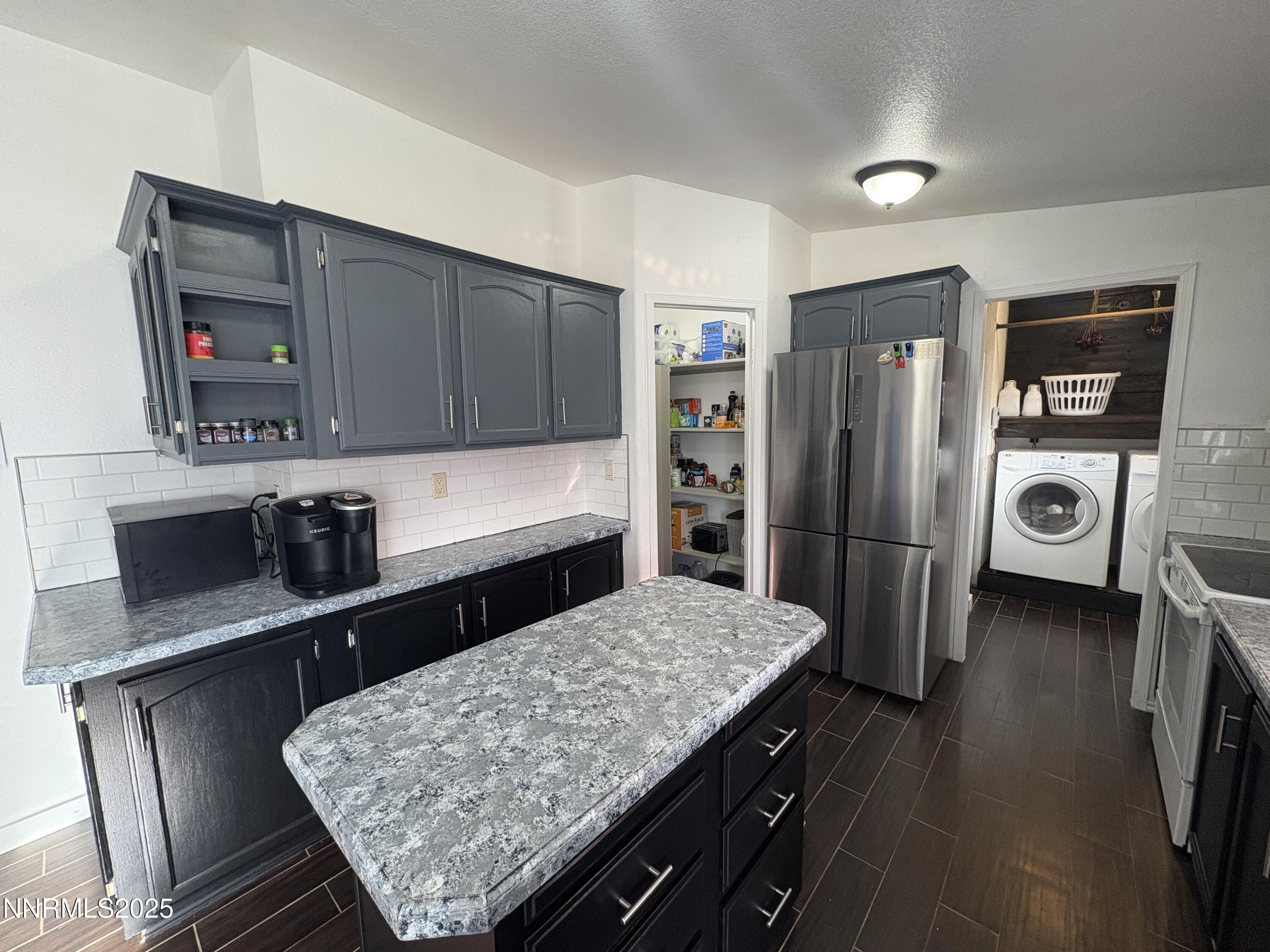 4260 Bonanza Circle Property Photo 11