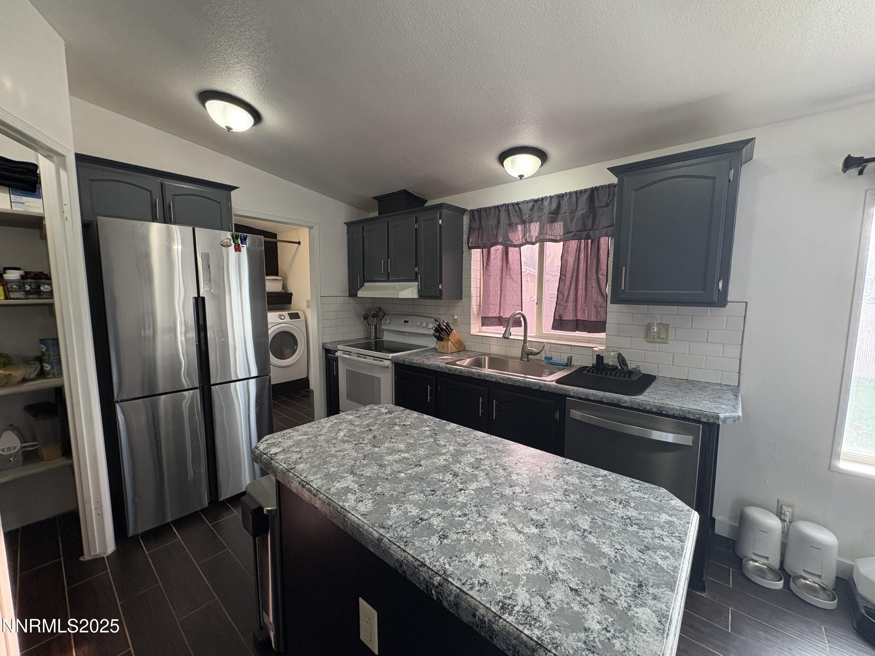 4260 Bonanza Circle Property Photo 13
