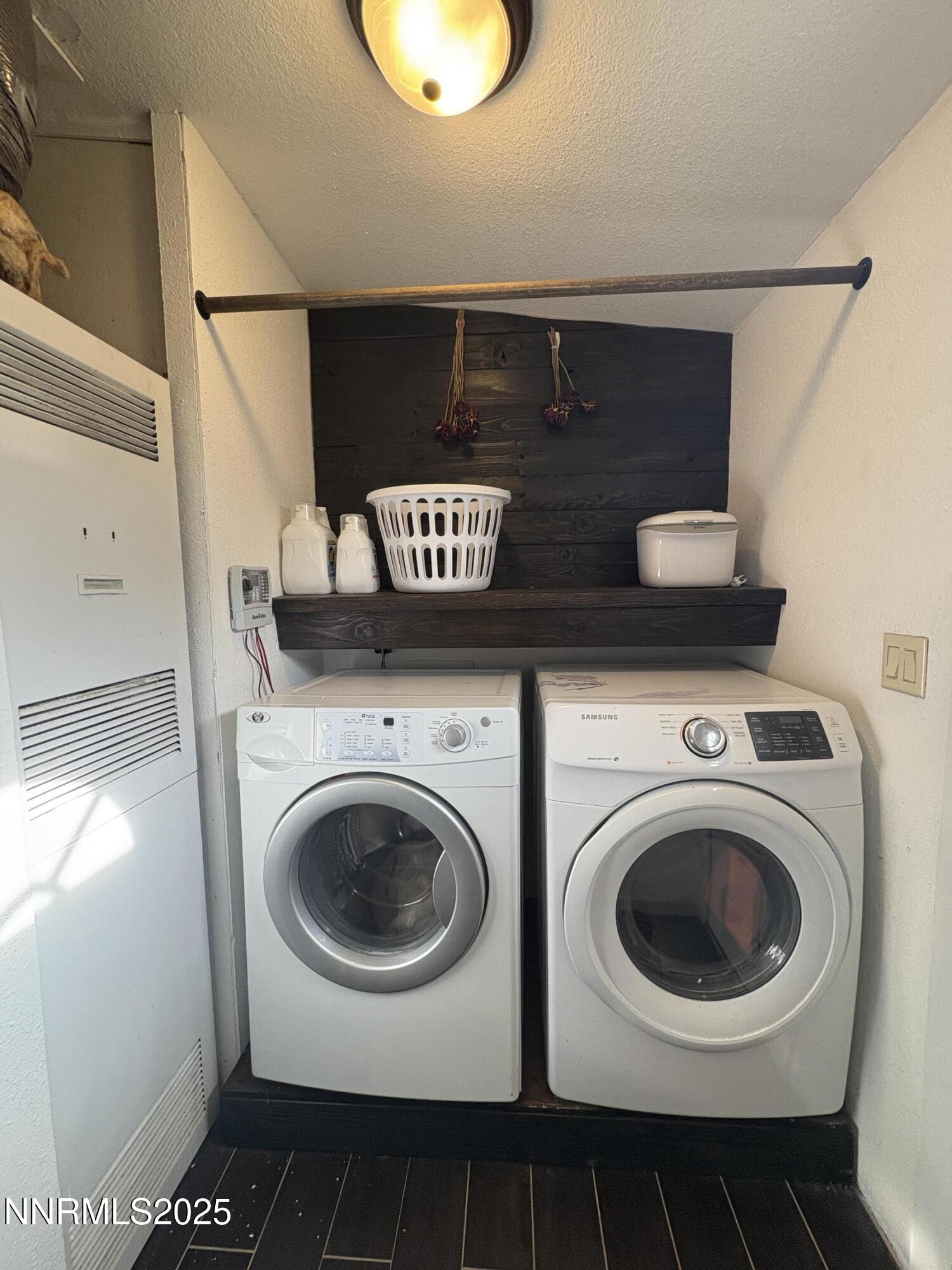 4260 Bonanza Circle Property Photo 15