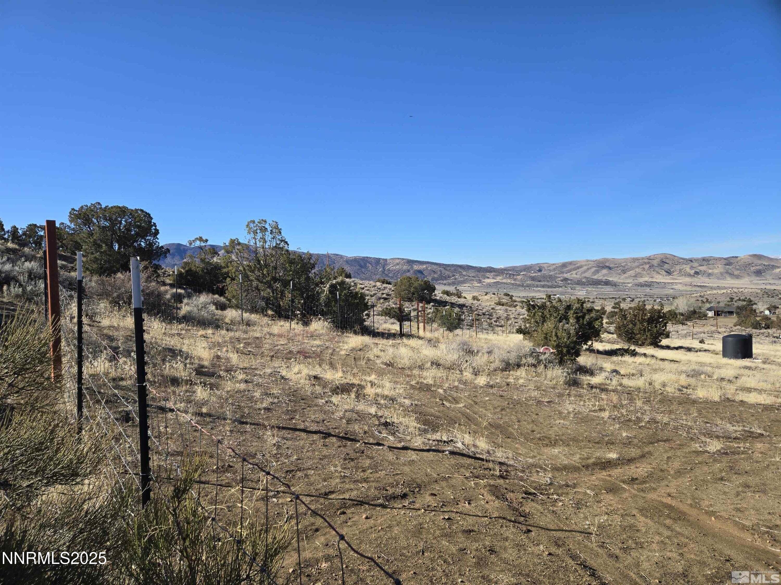 5150 Twin Springs Road Property Photo 12