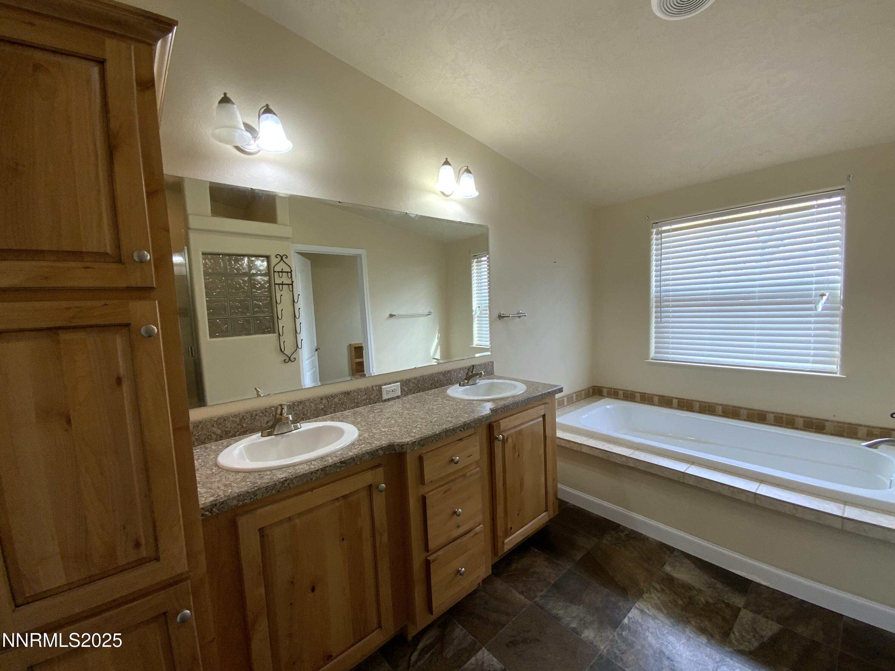 40 Kunkel Lane Property Photo 11