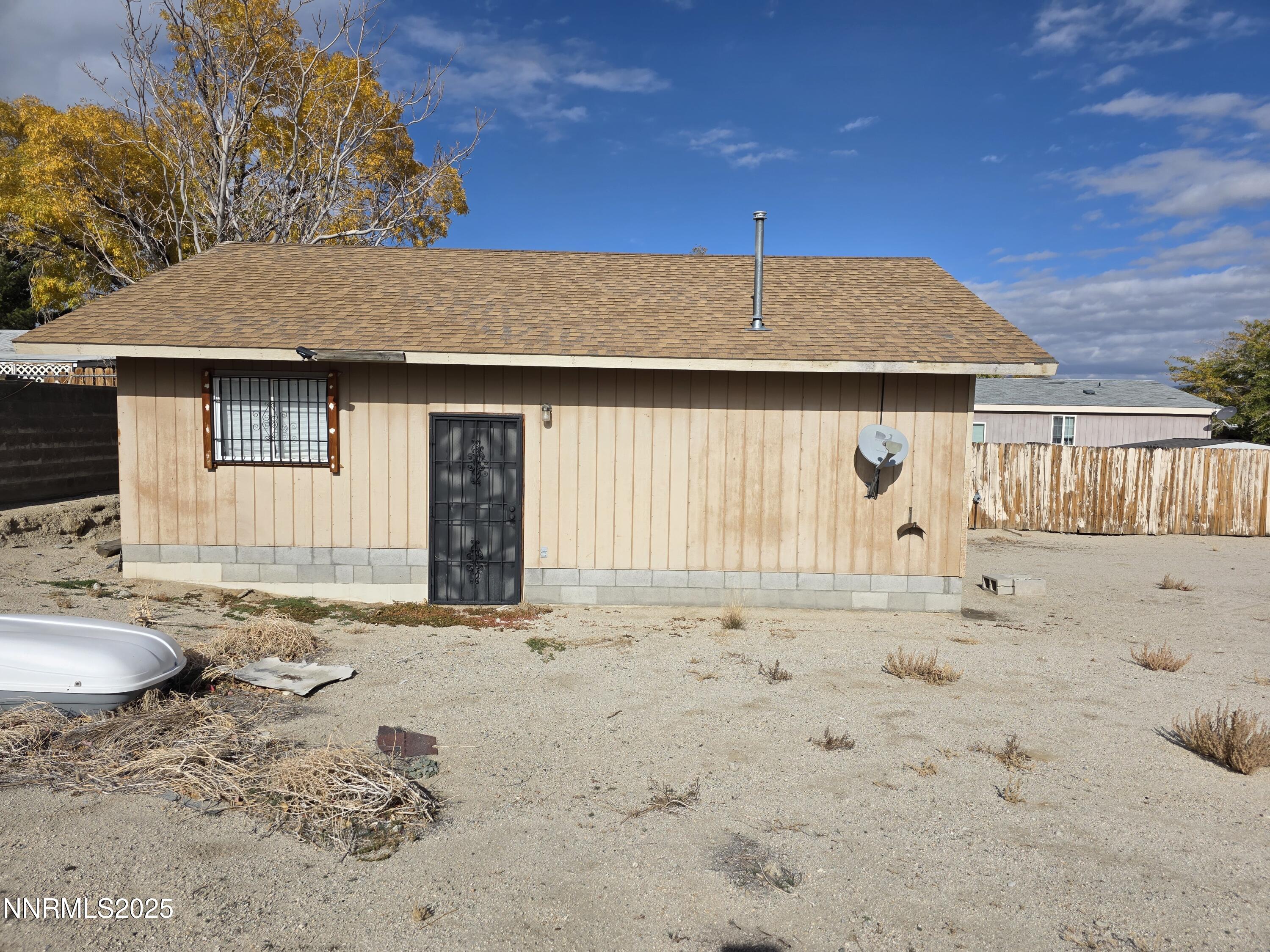 215 Cedar Street Property Photo 4