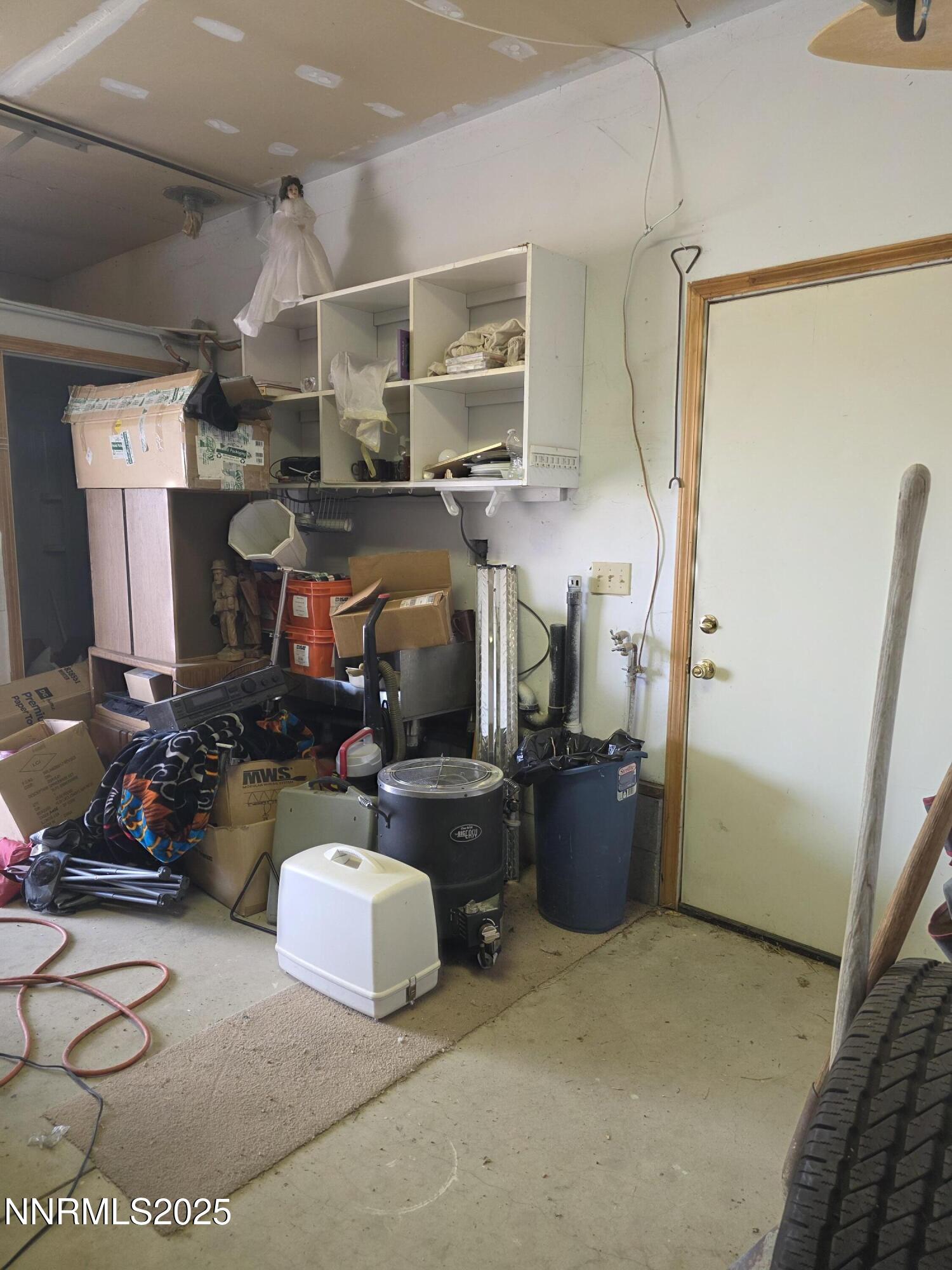 215 Cedar Street Property Photo 14