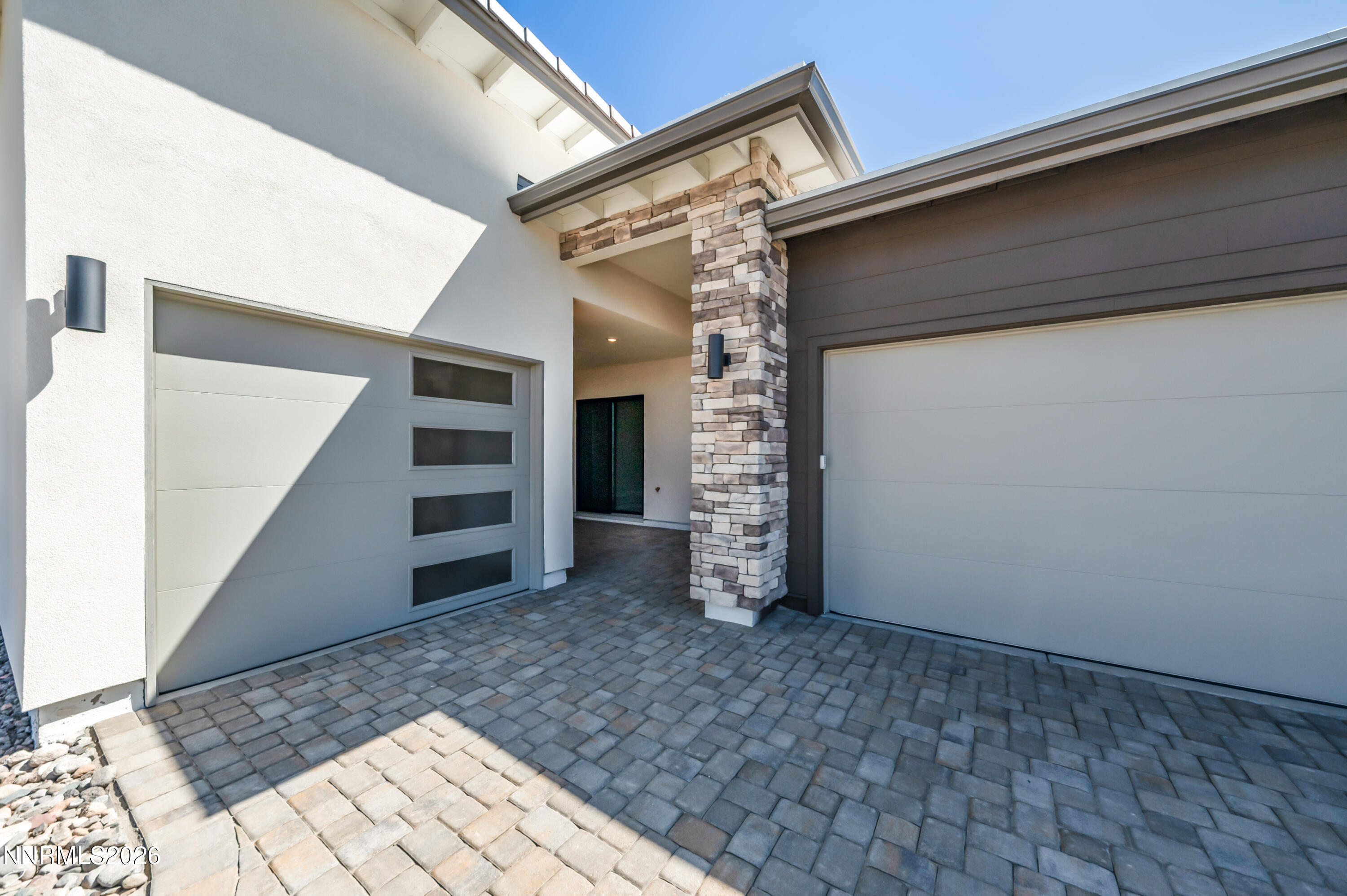 1050 Udowski Court Property Photo 7