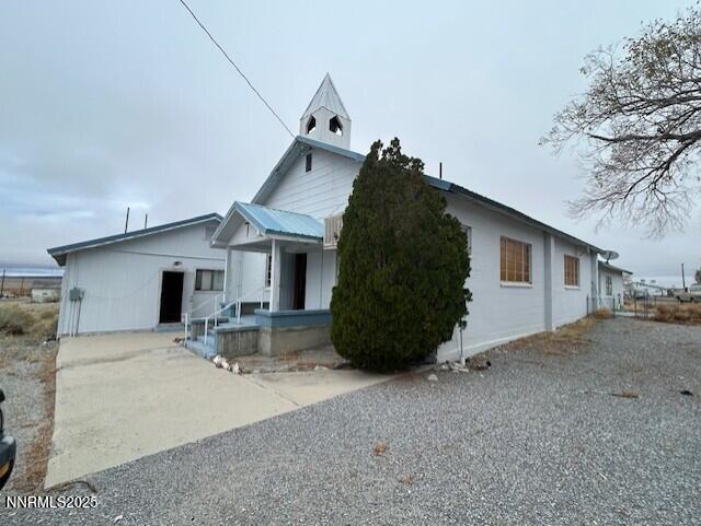 525 E Avenue Property Photo 2