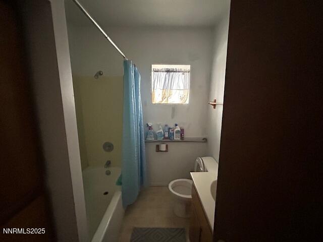 525 E Avenue Property Photo 12
