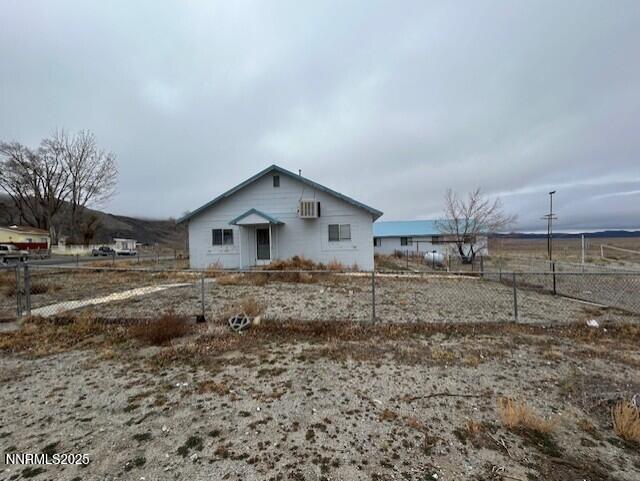 525 E Avenue Property Photo 23