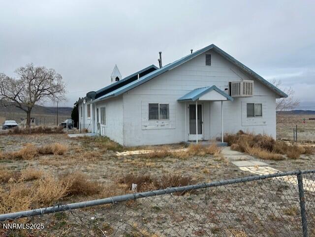 525 E Avenue Property Photo 24
