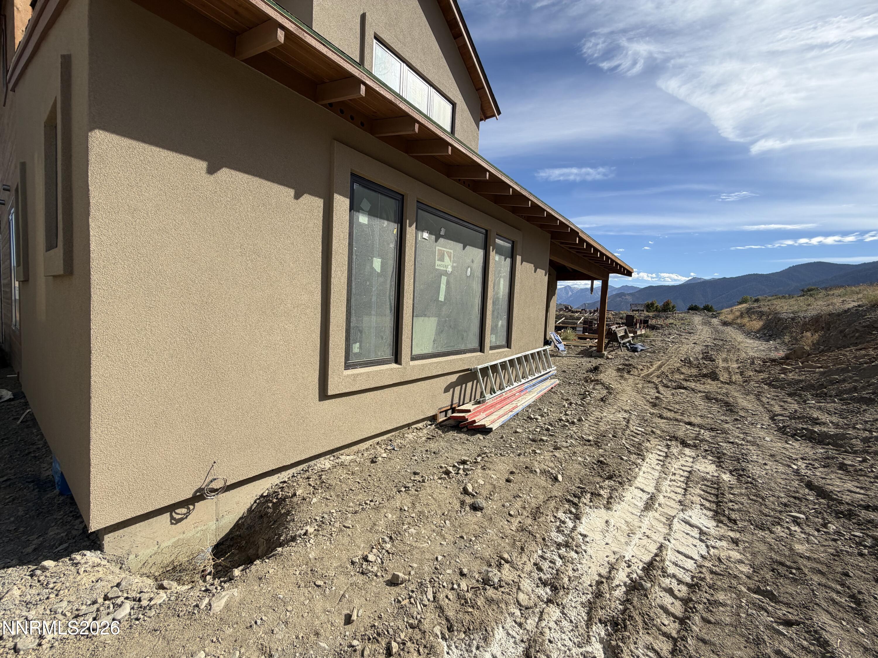 2943 Portrush Drive Property Photo 4