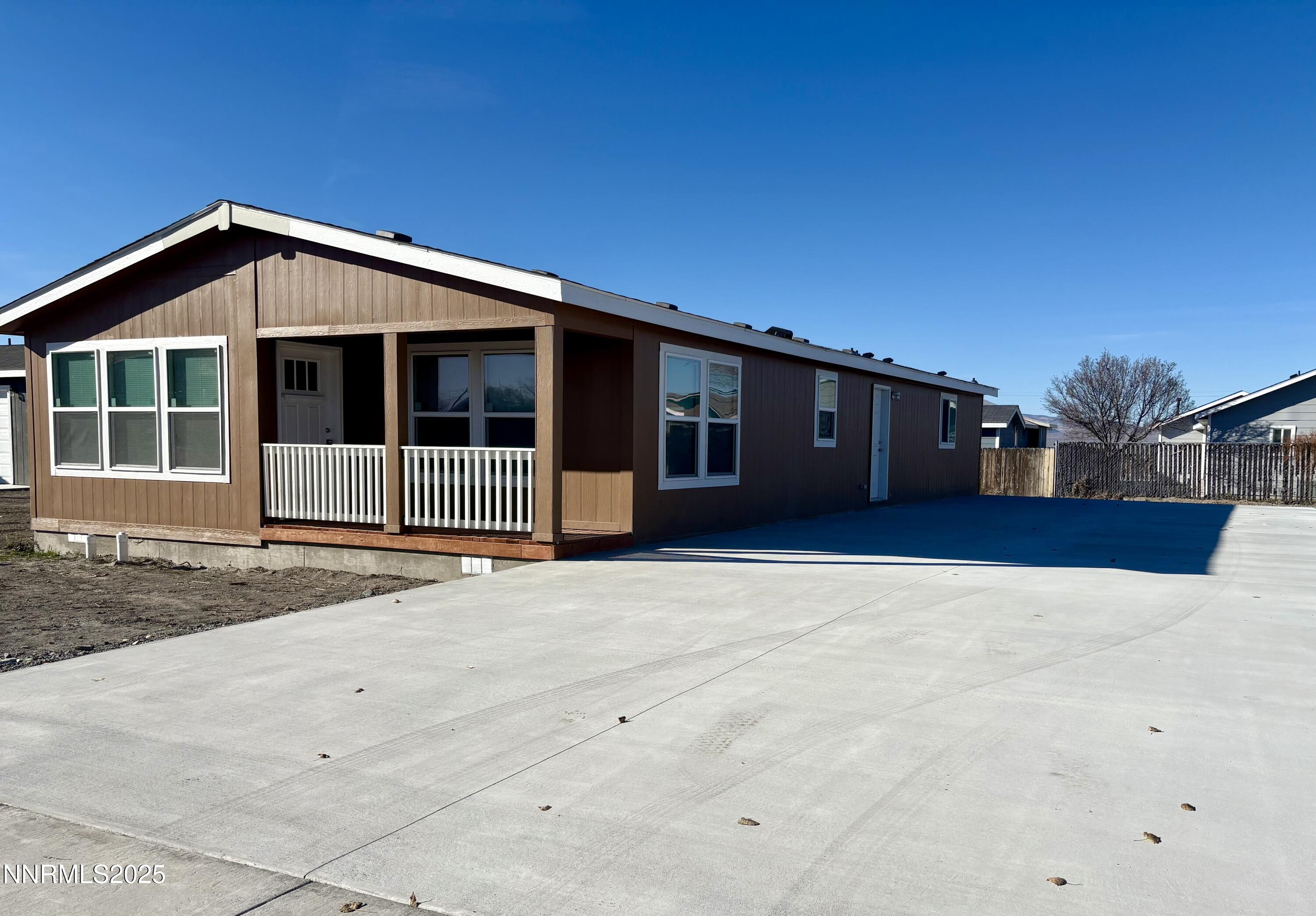 485 Camellia Way Property Photo 1