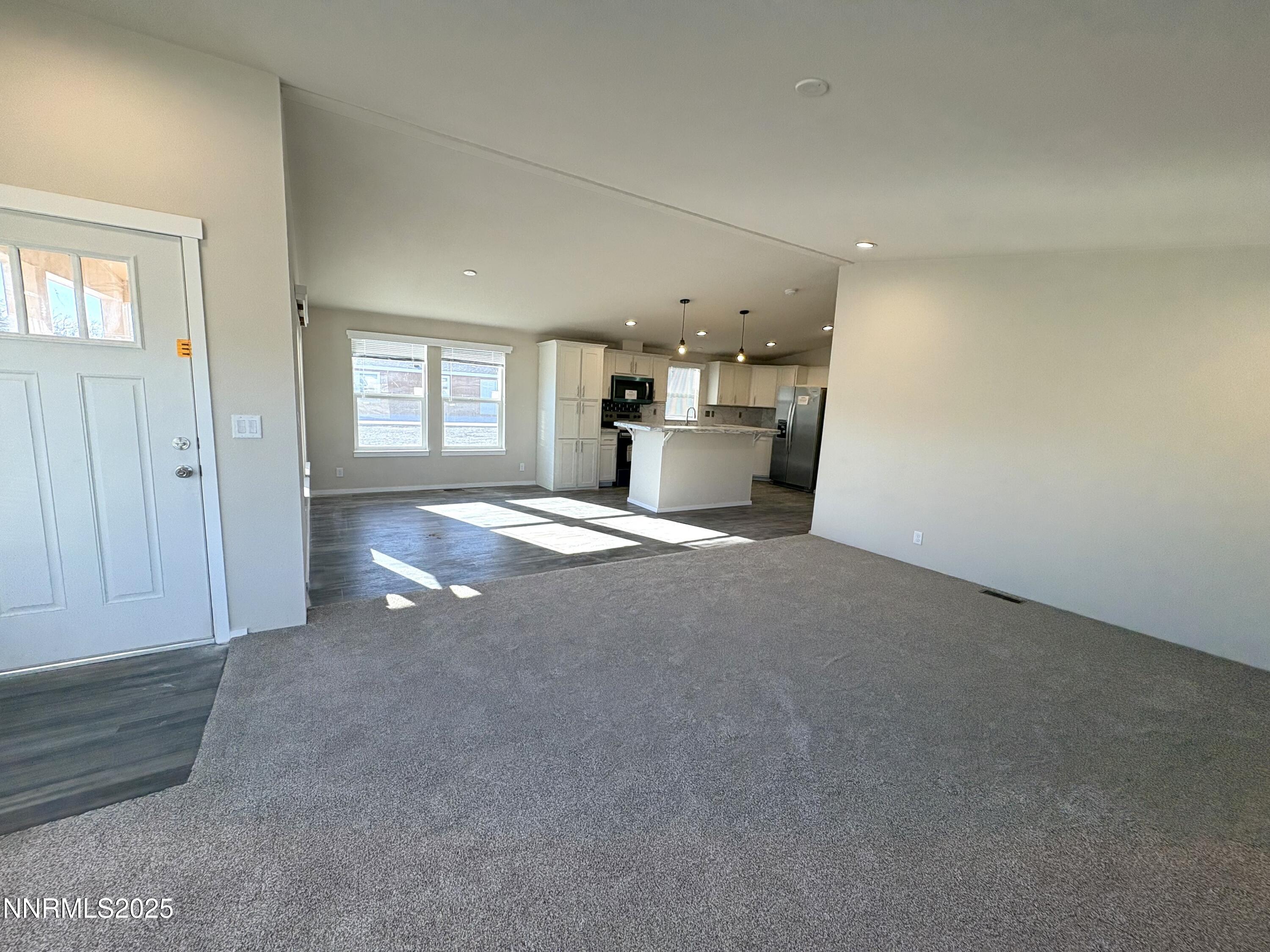 495 Camellia Way Property Photo 2