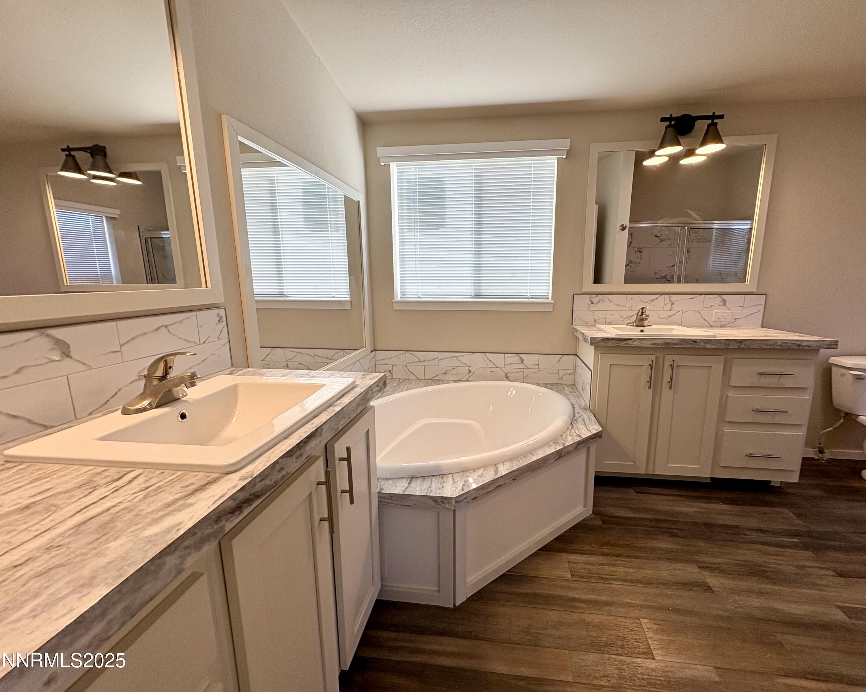 495 Camellia Way Property Photo 11
