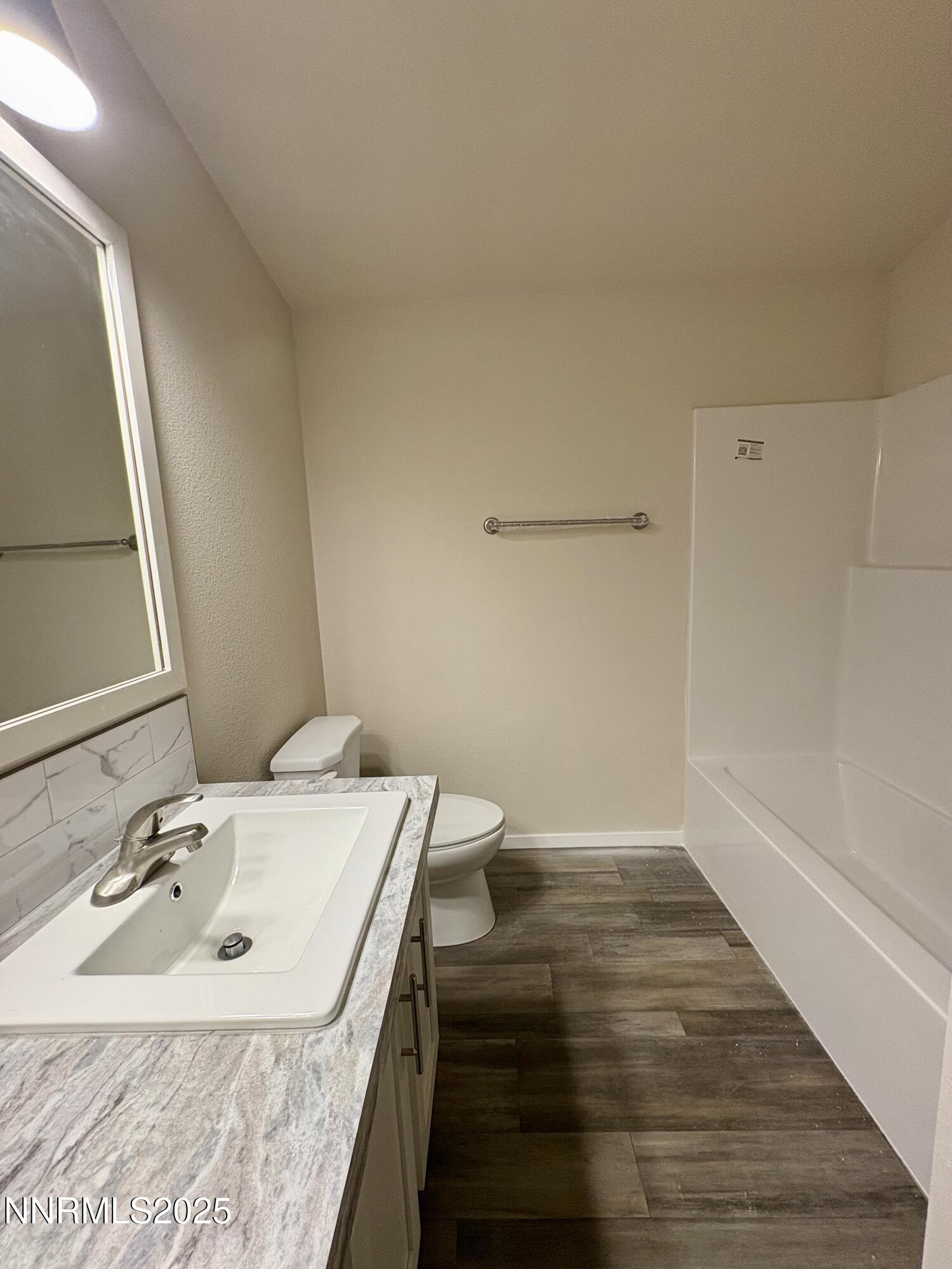 495 Camellia Way Property Photo 16