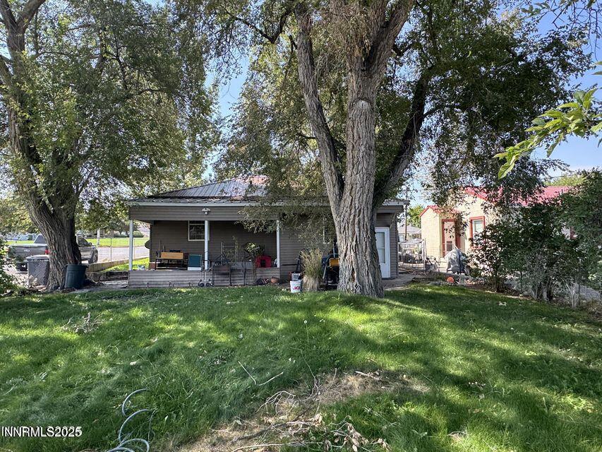 1385 S Bridge Street Property Photo 6