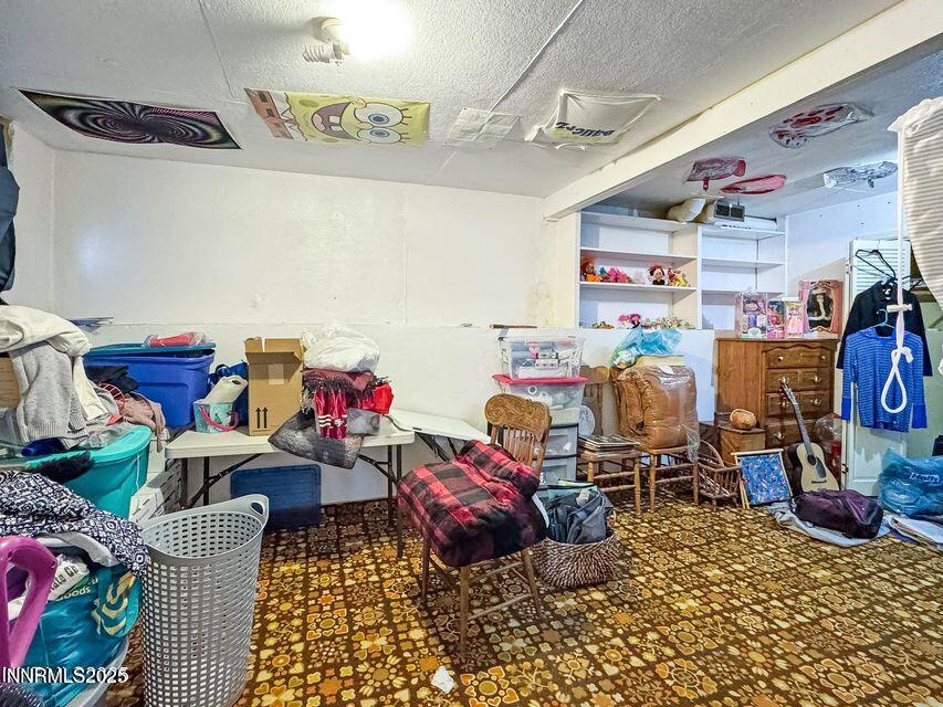 1385 S Bridge Street Property Photo 13