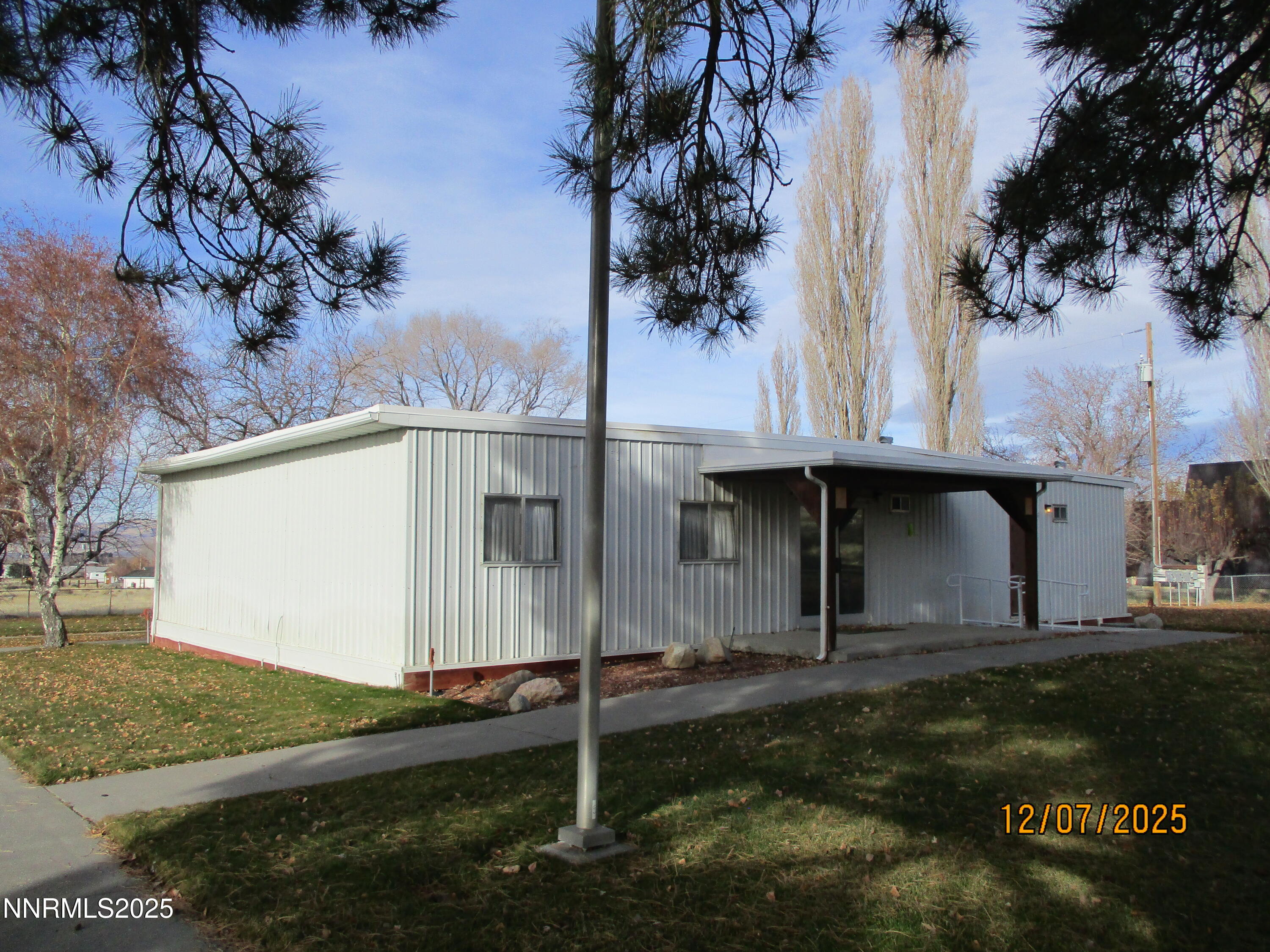 24010 Us-95 Property Photo 4
