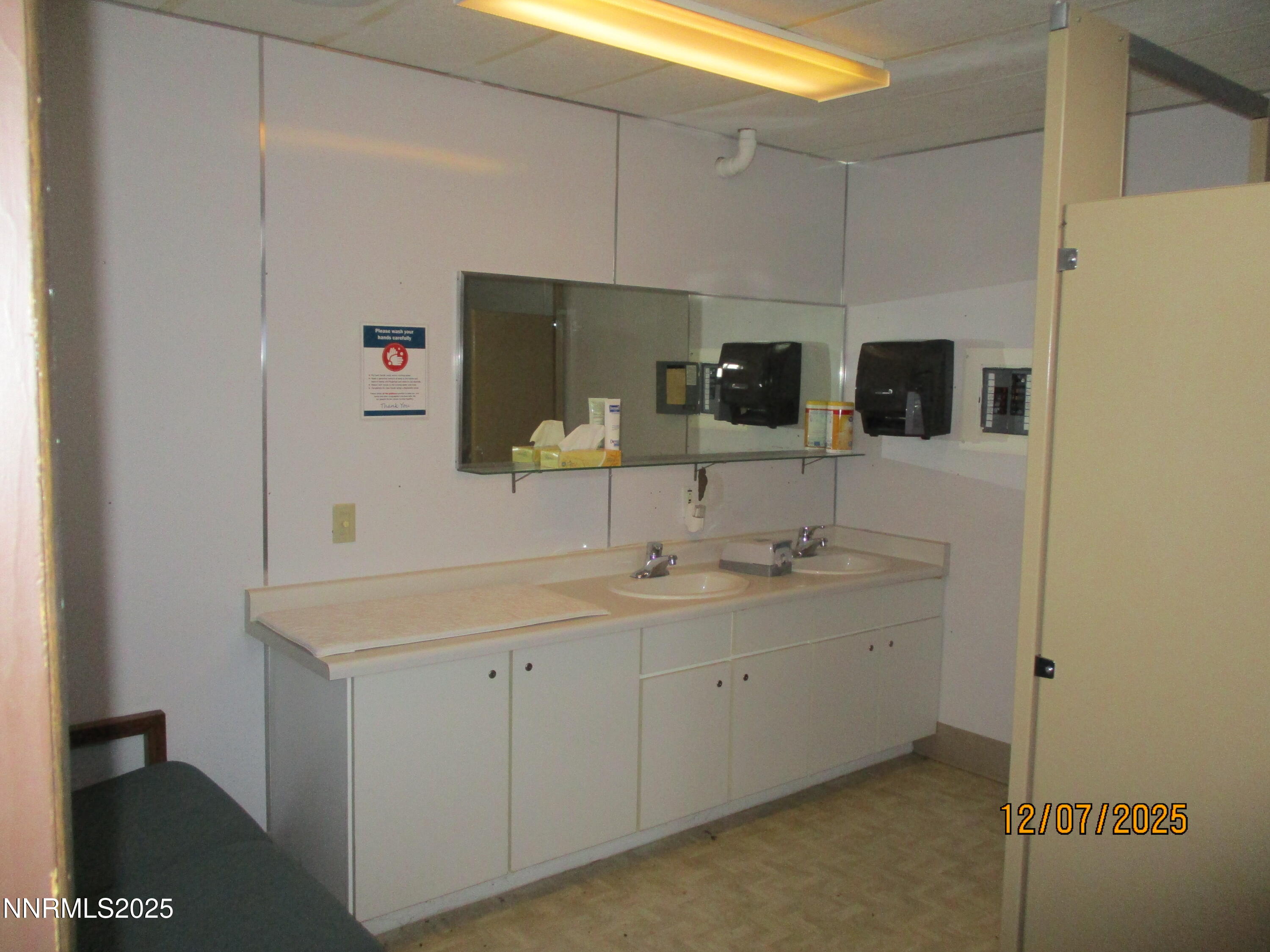 24010 Us-95 Property Photo 17