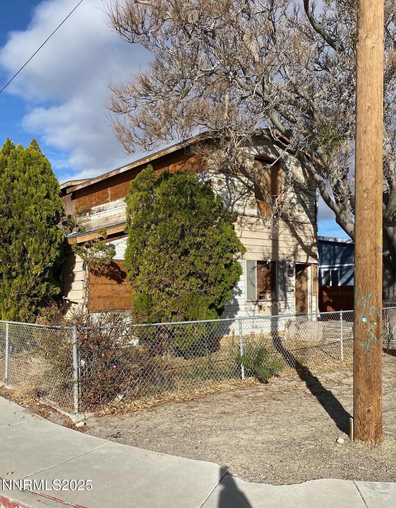 615 Grinnel Ave Property Photo 2