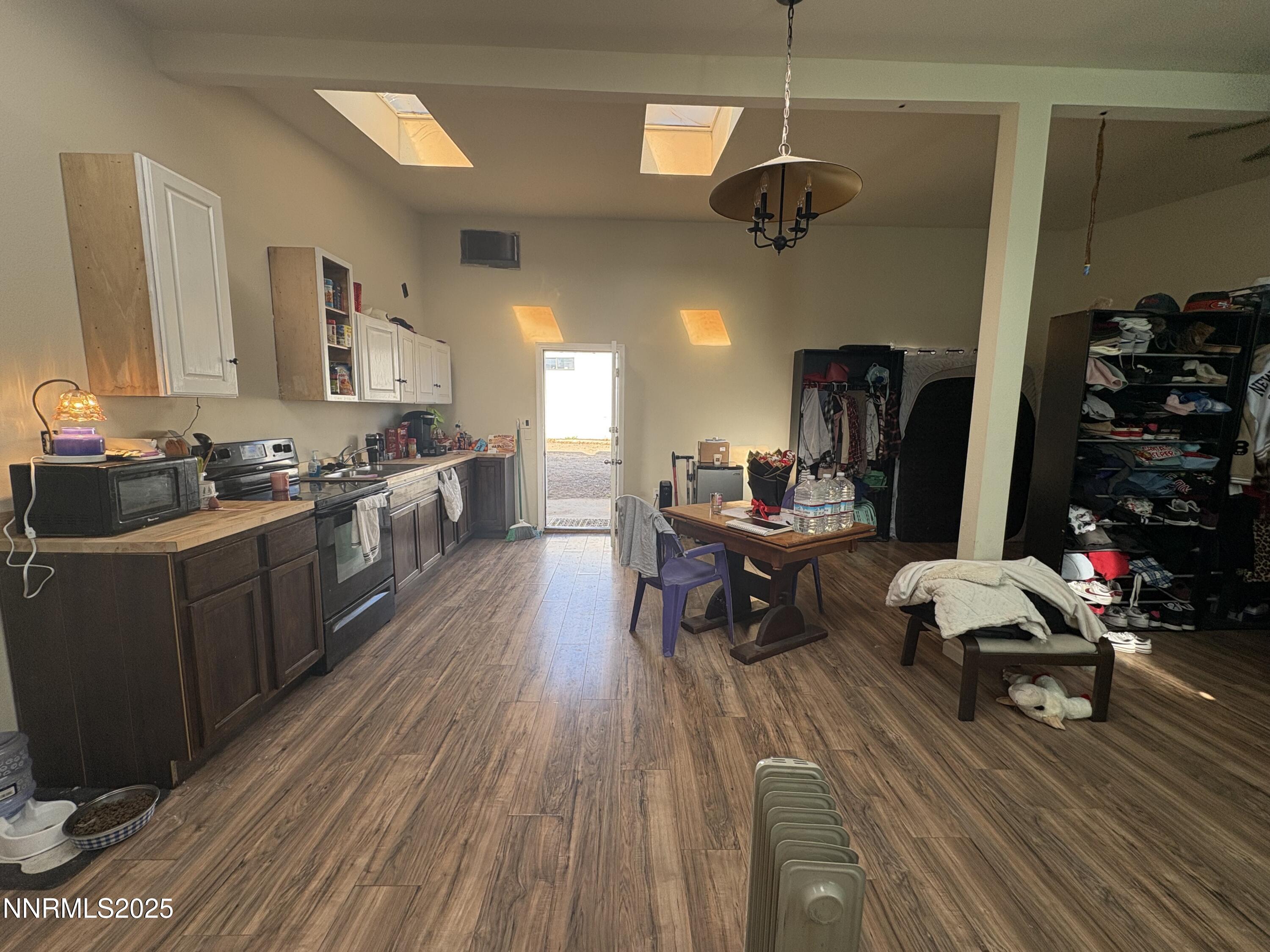 5884 Leon Drive Property Photo 18